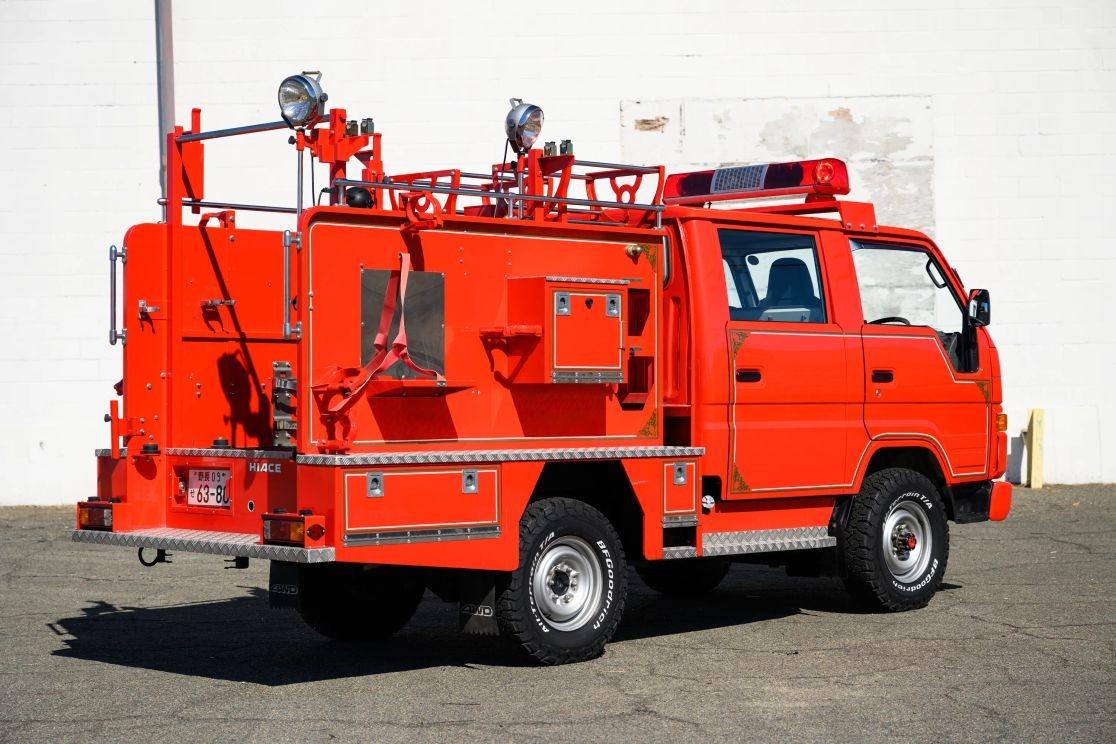 1995 Toyota Hiace Fire Truck 4×4