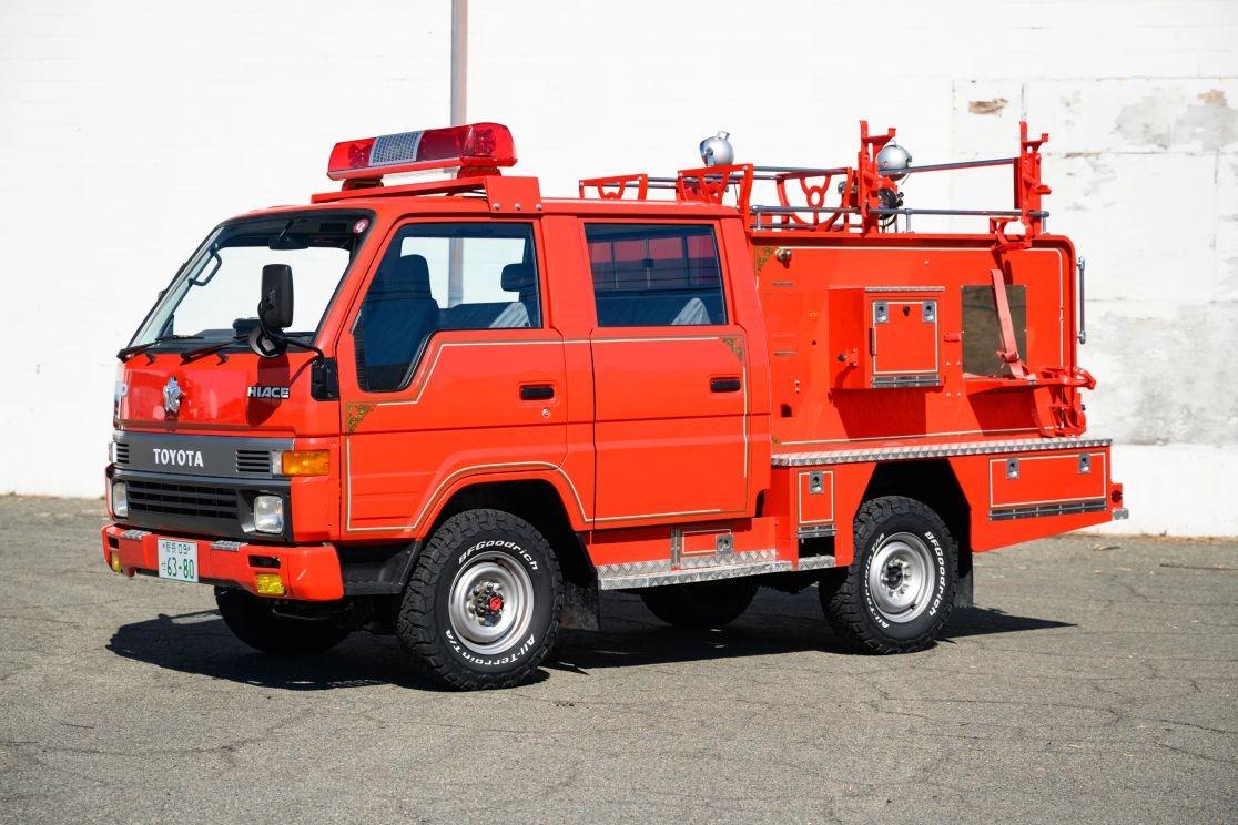 1995 Toyota Hiace Fire Truck 4×4