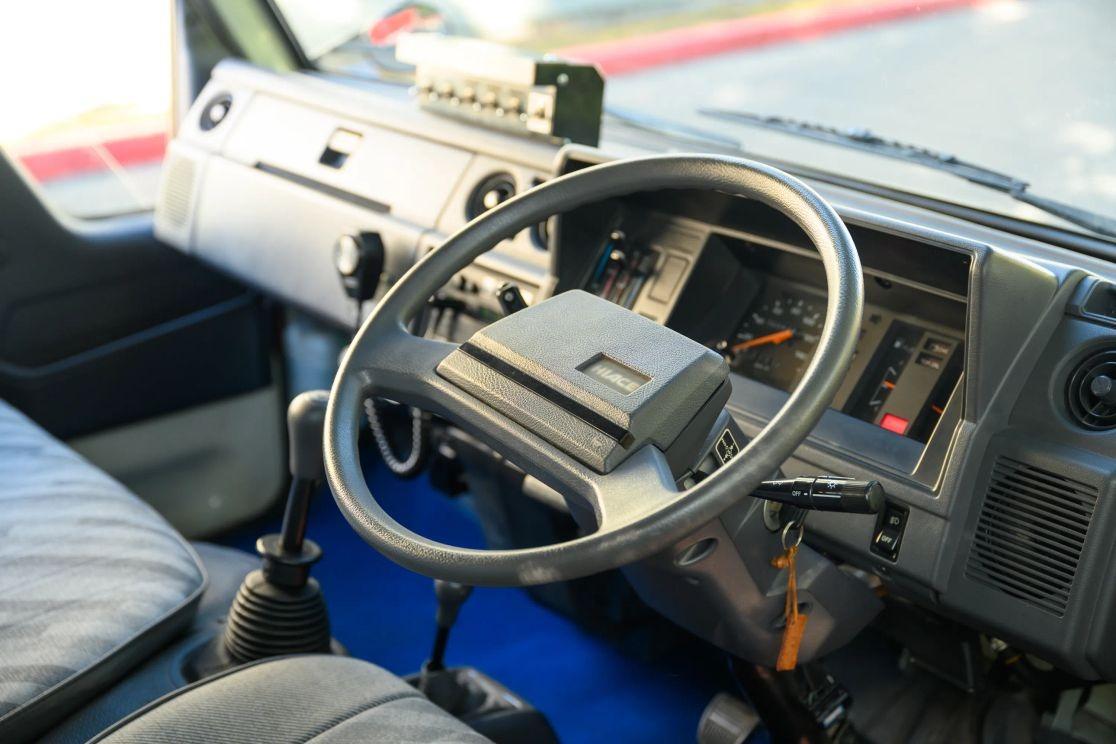 1995 Toyota Hiace Fire Truck 4×4