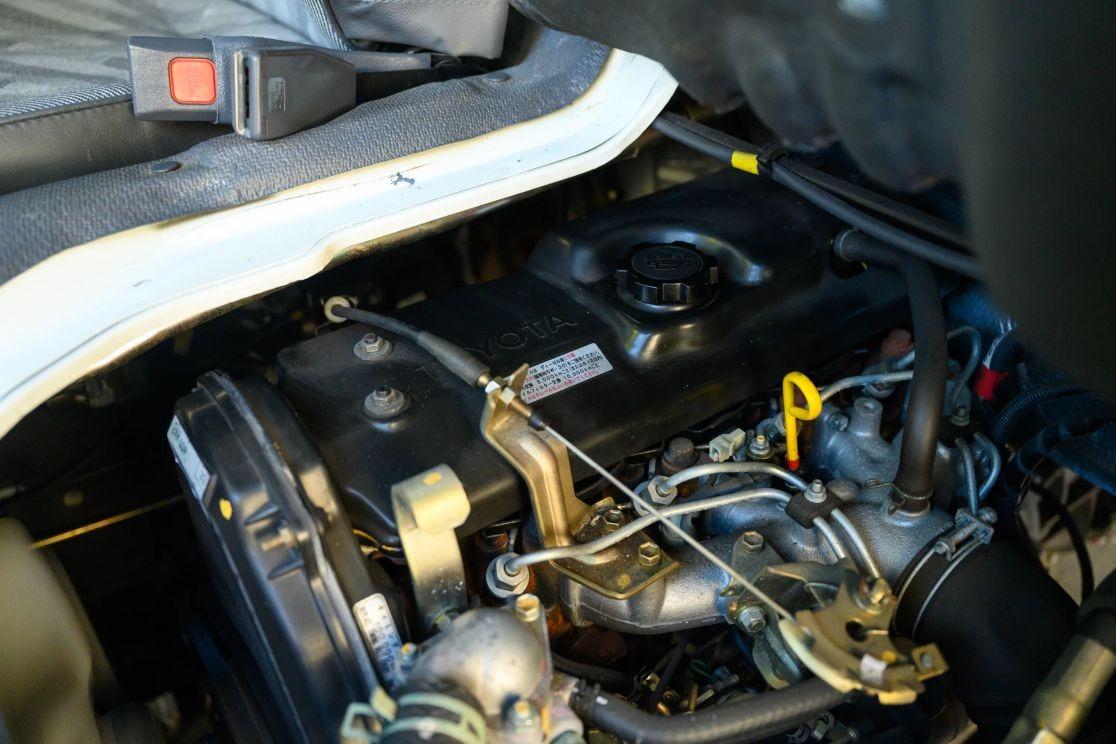 1995 Toyota Hiace Fire Truck 4×4