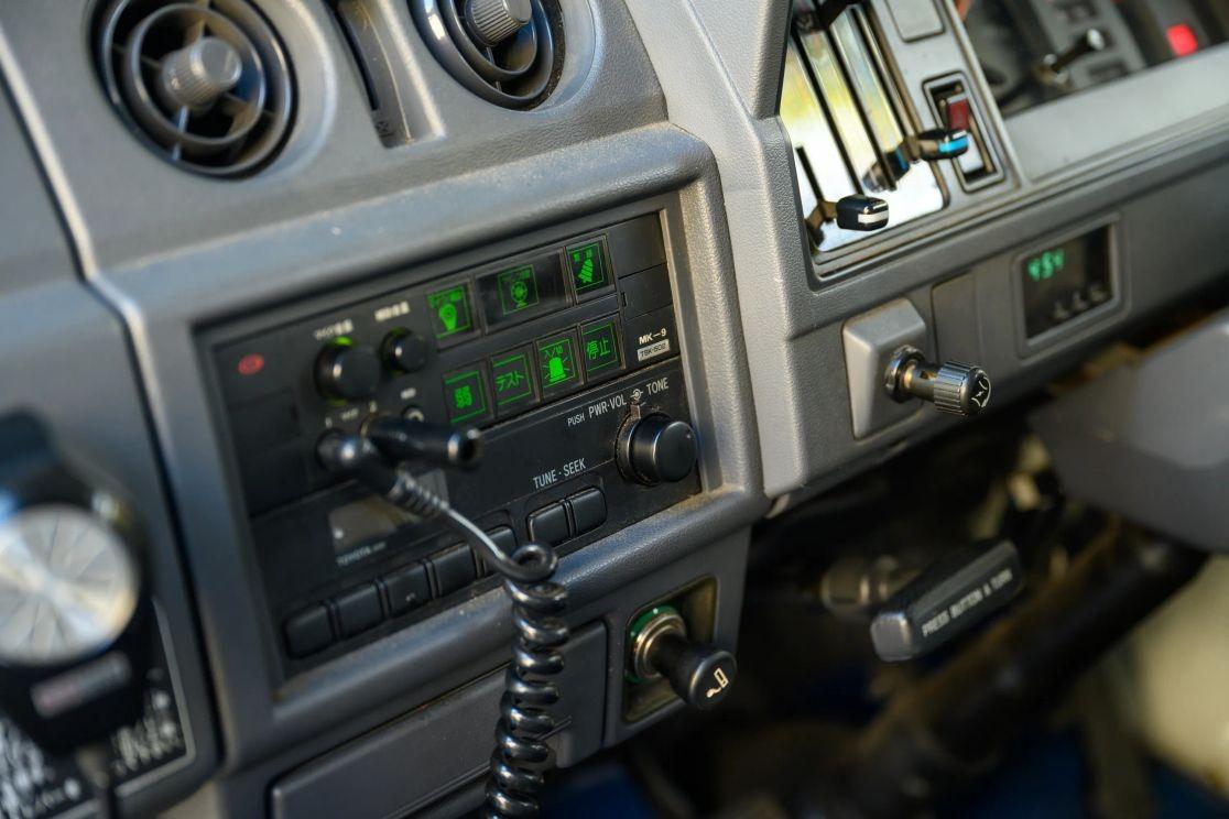 1995 Toyota Hiace Fire Truck 4×4