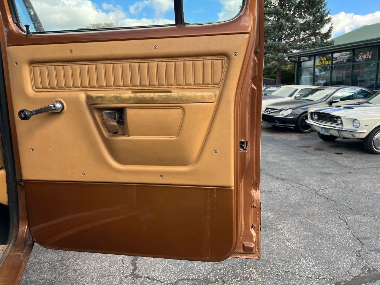 1985 Dodge Pickup W350