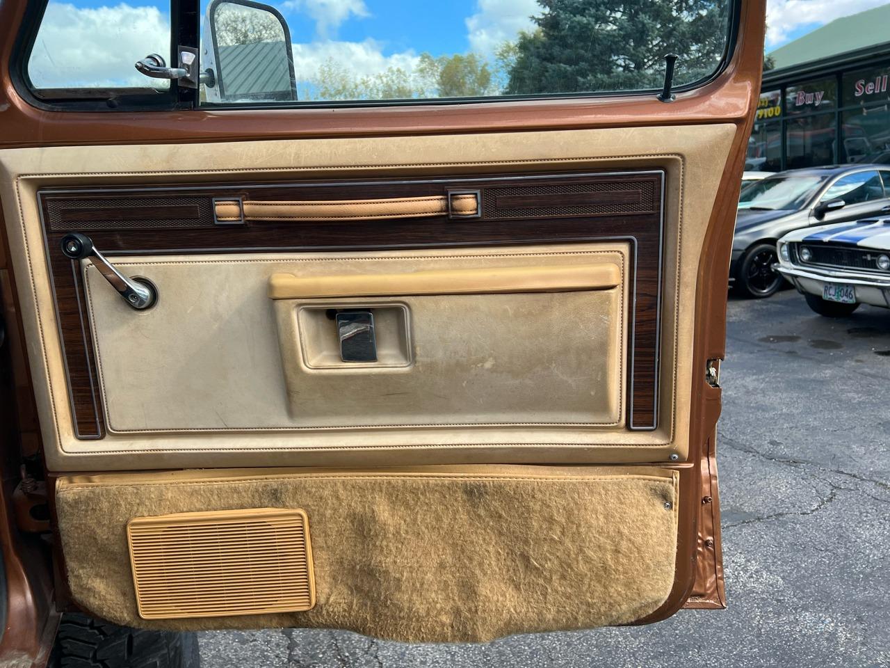 1985 Dodge Pickup W350