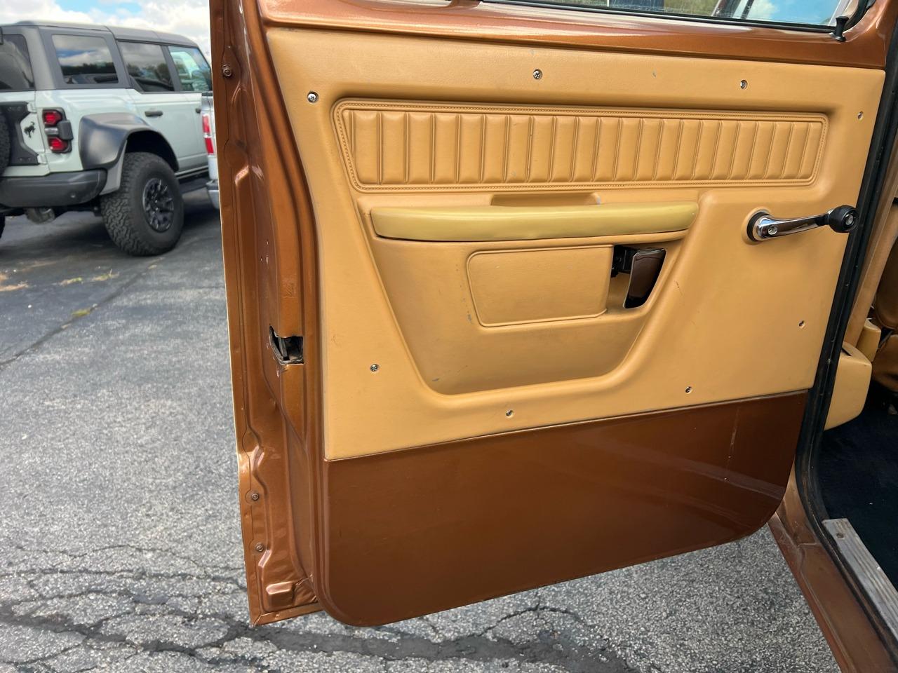 1985 Dodge Pickup W350