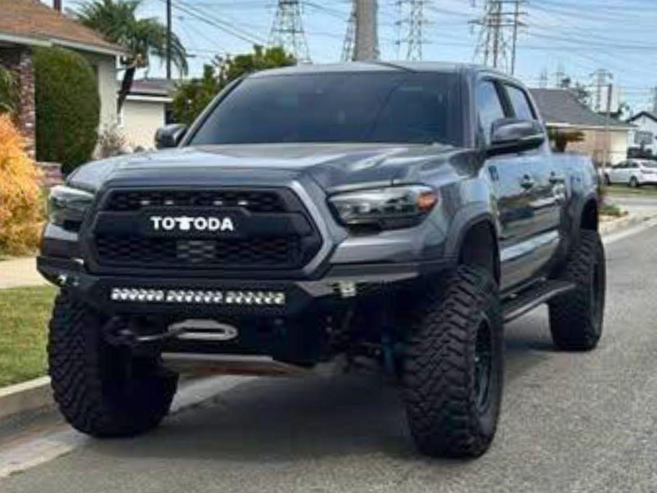  Toyota Tacoma