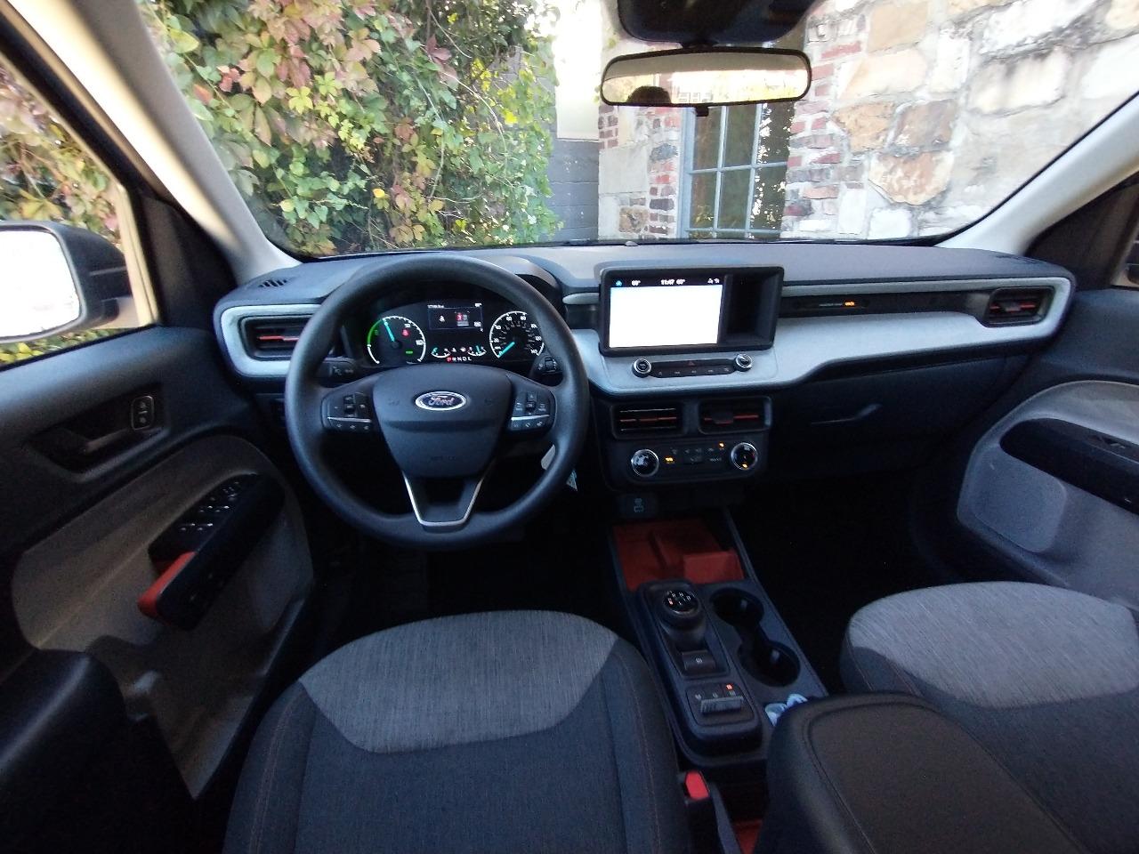 2023 Ford Maverick Lariat