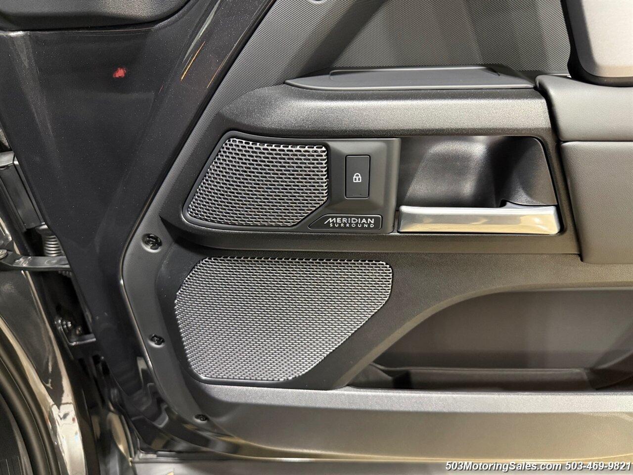 2024 Land Rover Defender 90 Urban Widetrack