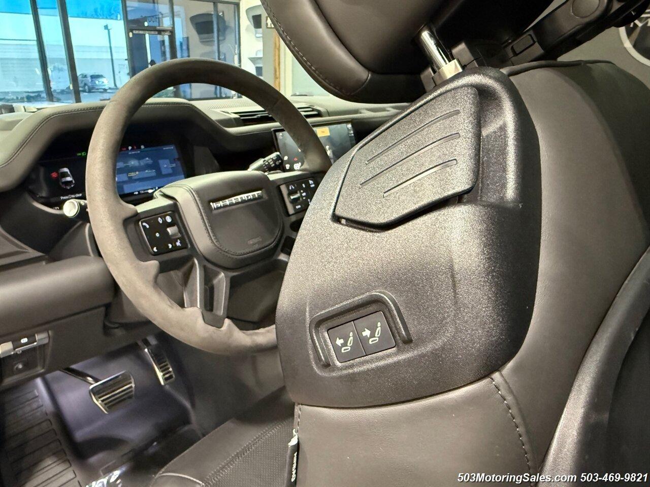 2024 Land Rover Defender 90 Urban Widetrack