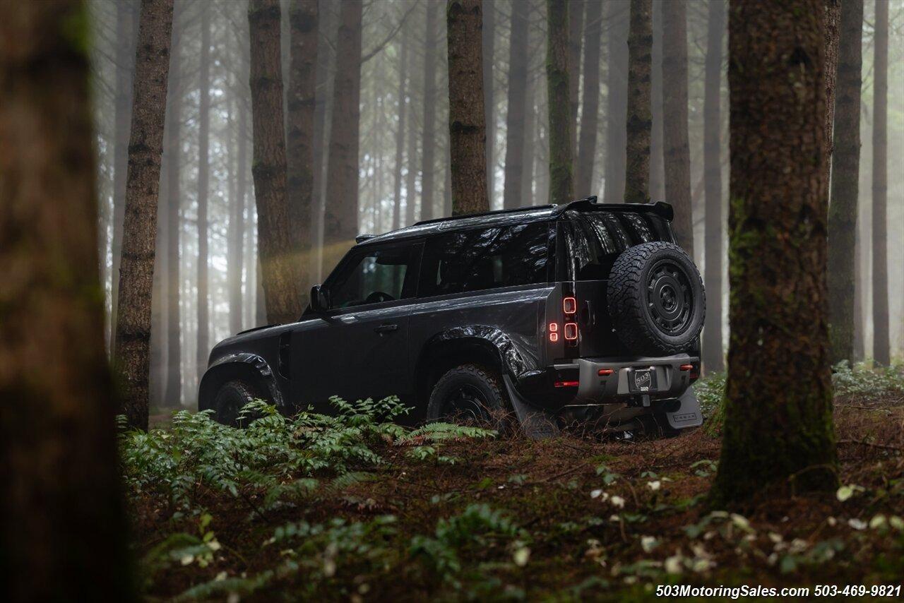 2024 Land Rover Defender 90 Urban Widetrack
