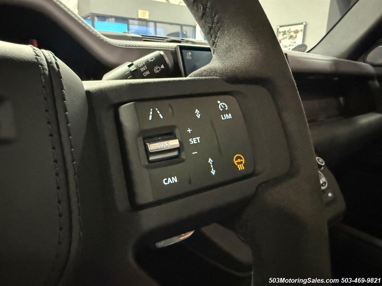 2024 Land Rover Defender 90 Urban Widetrack