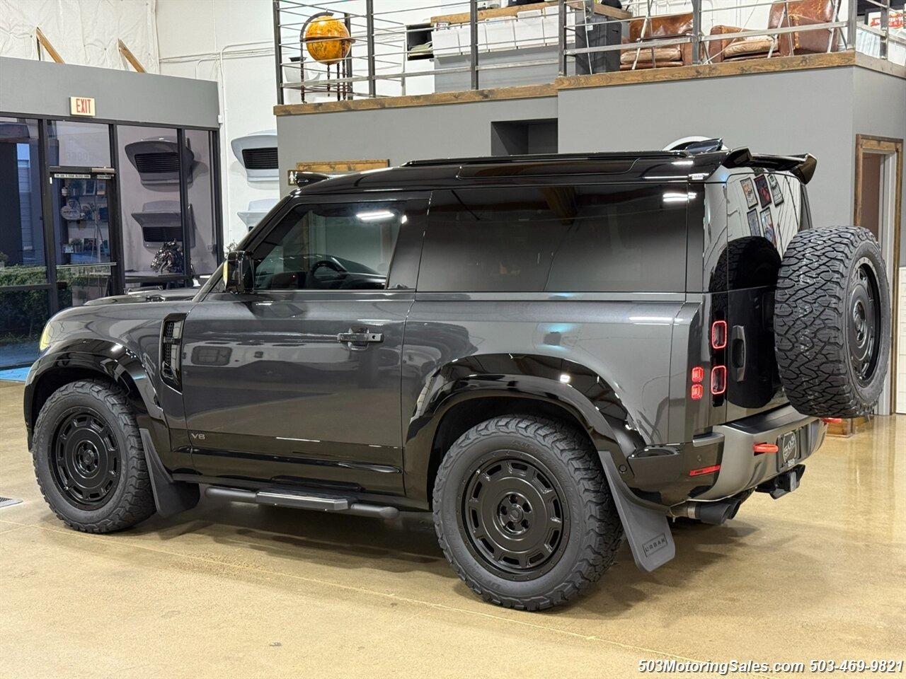 2024 Land Rover Defender 90 Urban Widetrack
