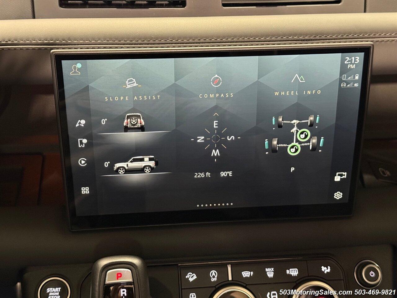 2024 Land Rover Defender 90 Urban Widetrack