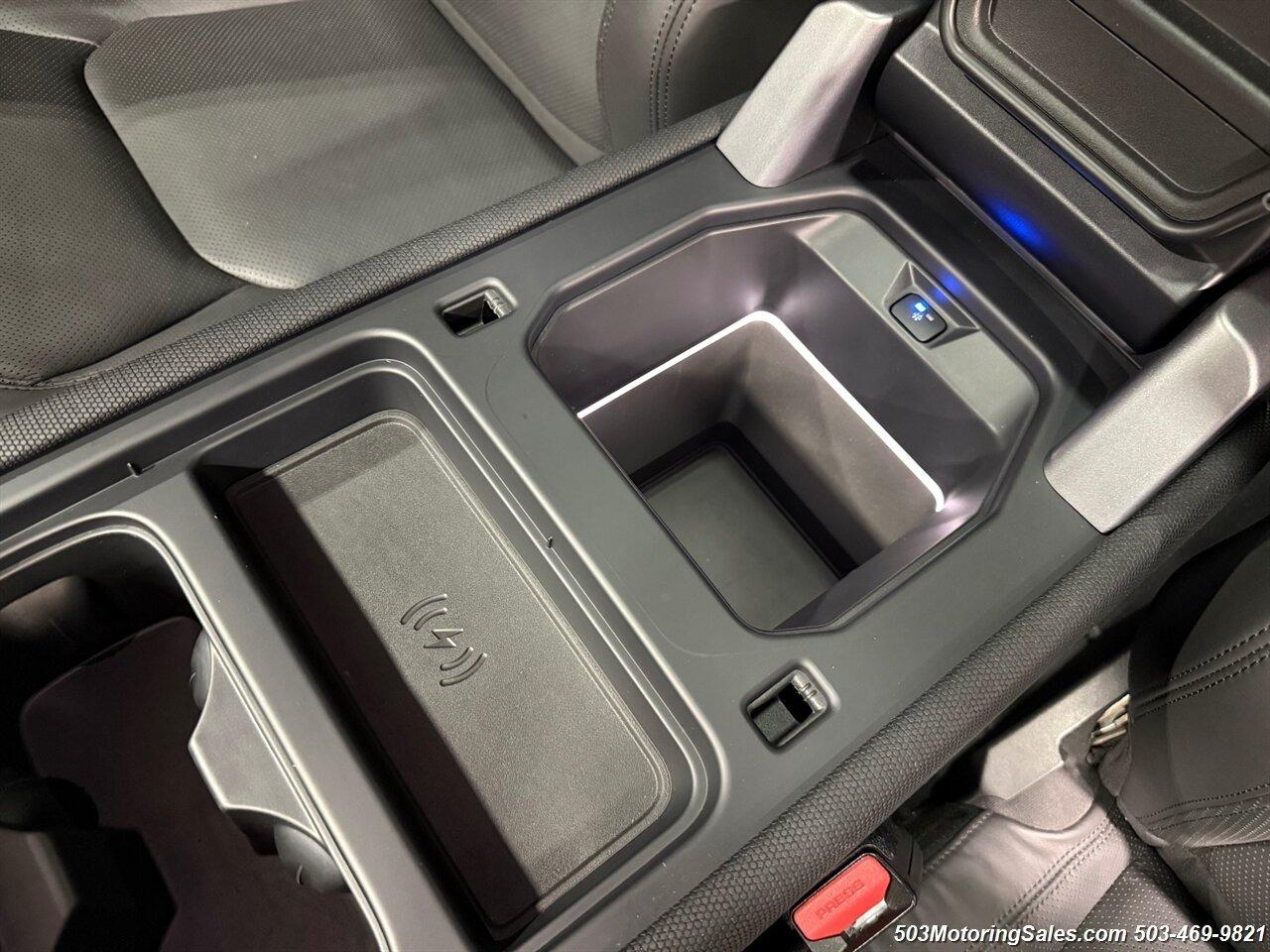 2024 Land Rover Defender 90 Urban Widetrack