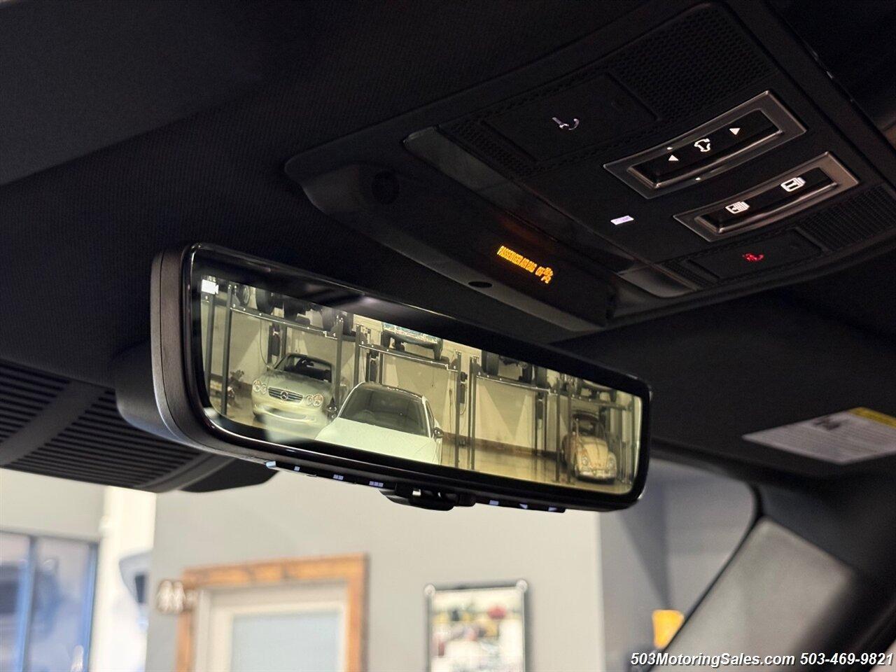 2024 Land Rover Defender 90 Urban Widetrack