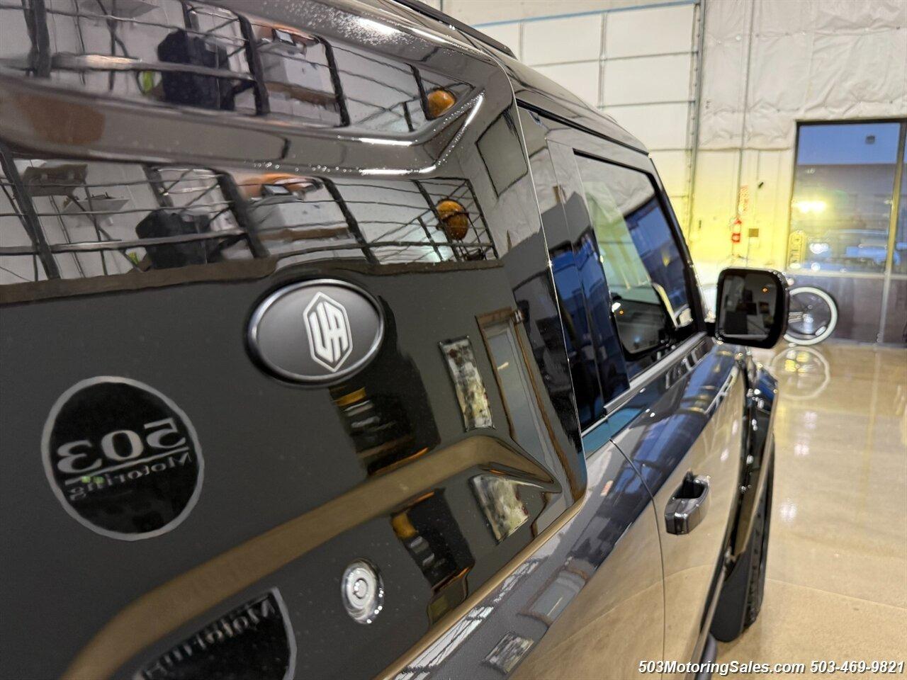 2024 Land Rover Defender 90 Urban Widetrack