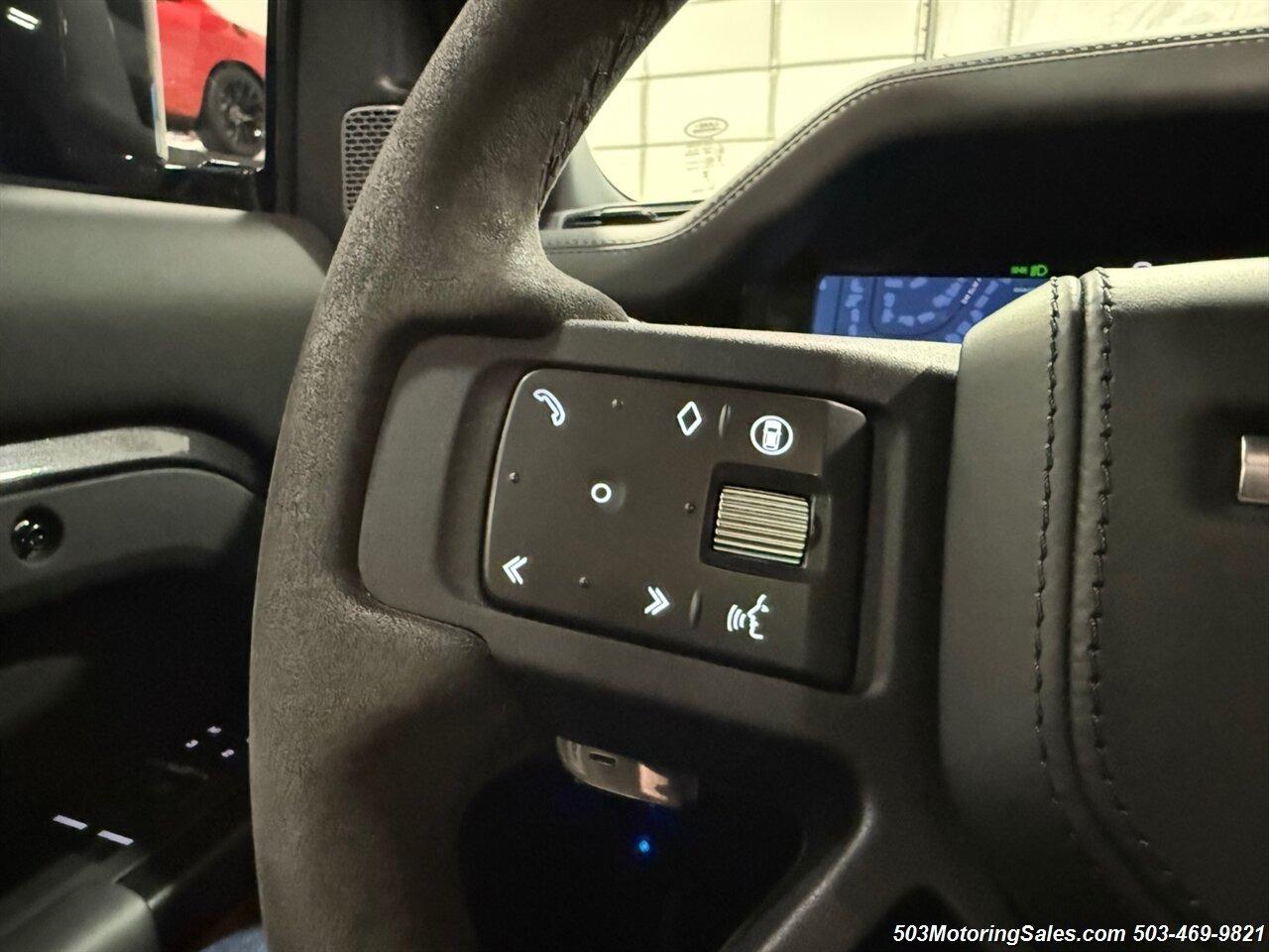 2024 Land Rover Defender 90 Urban Widetrack