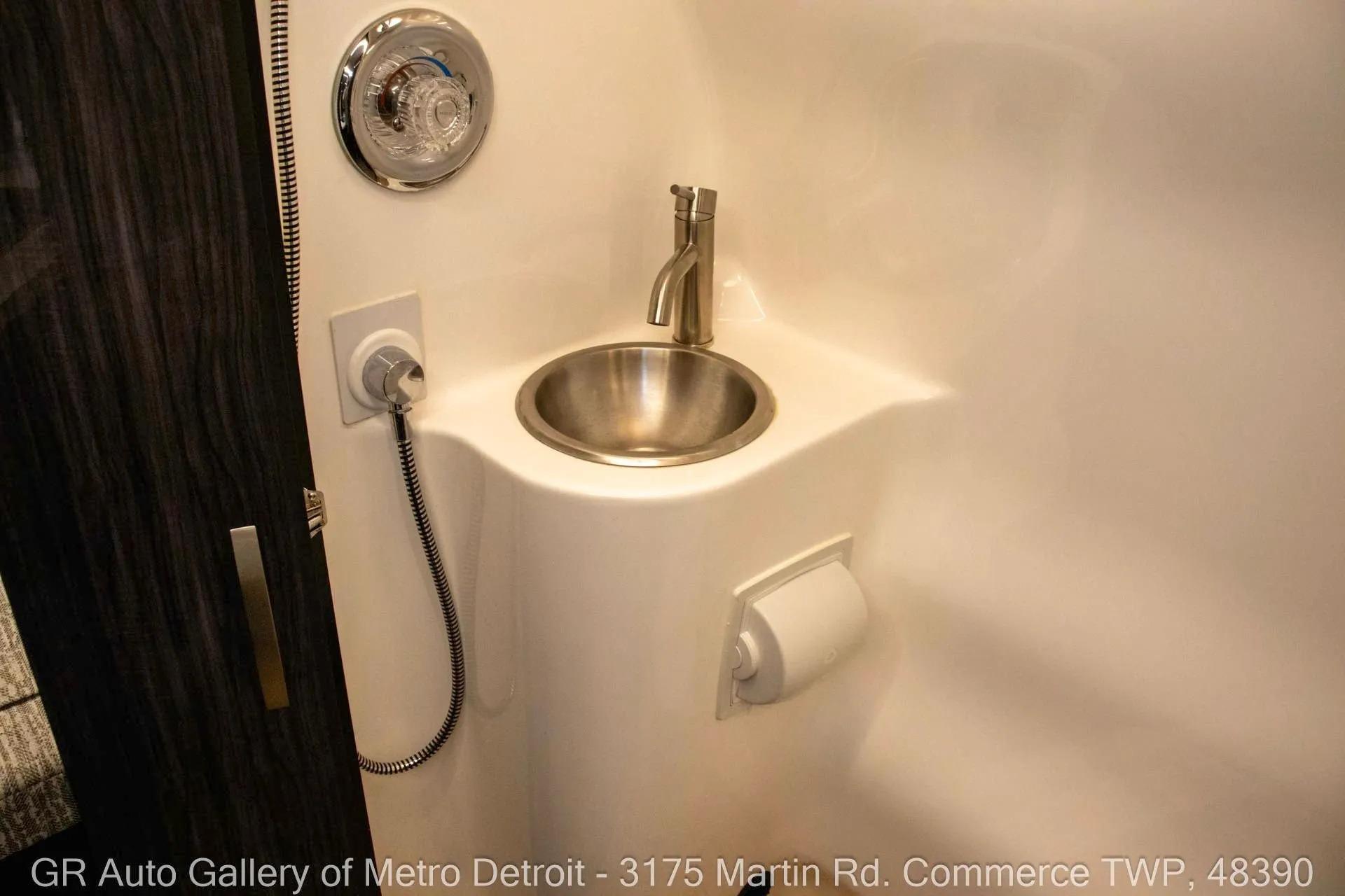 2022 Mercedes-Benz Sprinter 3500XD Camper