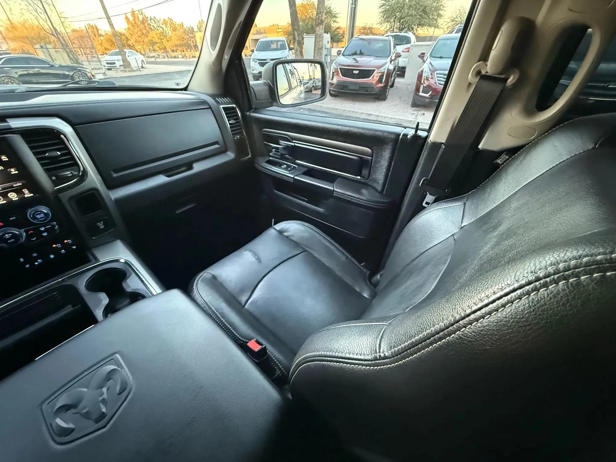 2017 RAM 1500 Crew Cab