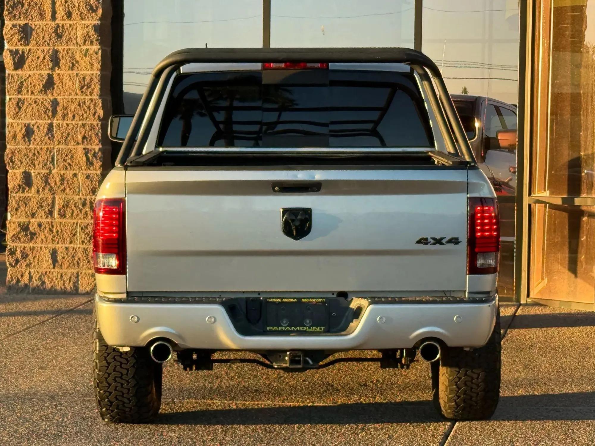 2017 RAM 1500 Crew Cab