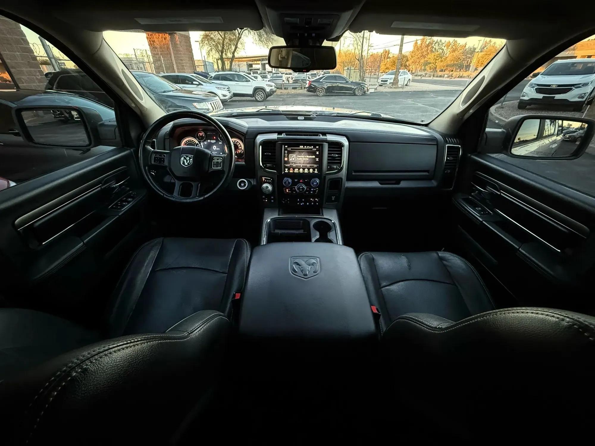 2017 RAM 1500 Crew Cab