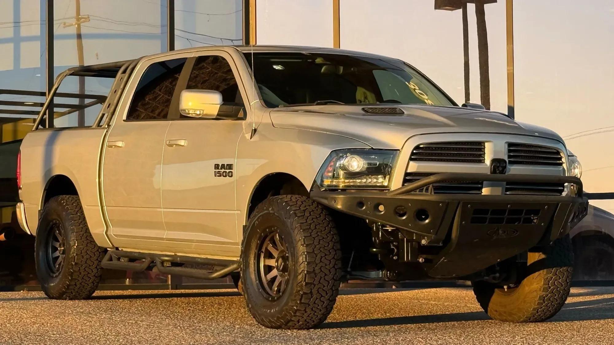 2017 RAM 1500 Crew Cab
