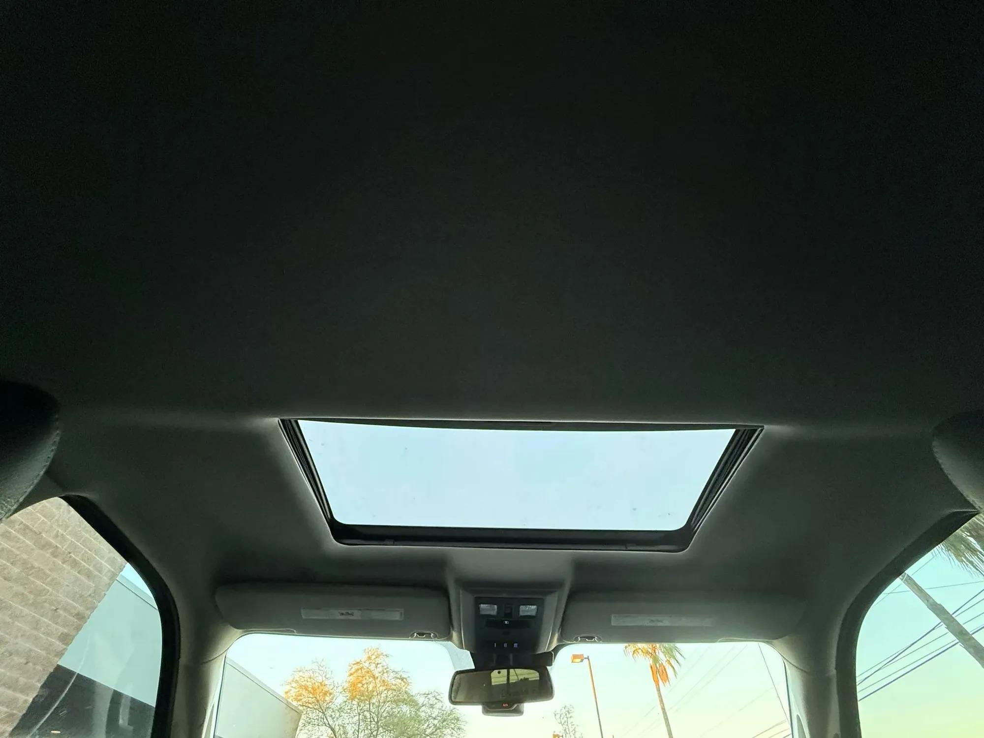 2017 RAM 1500 Crew Cab