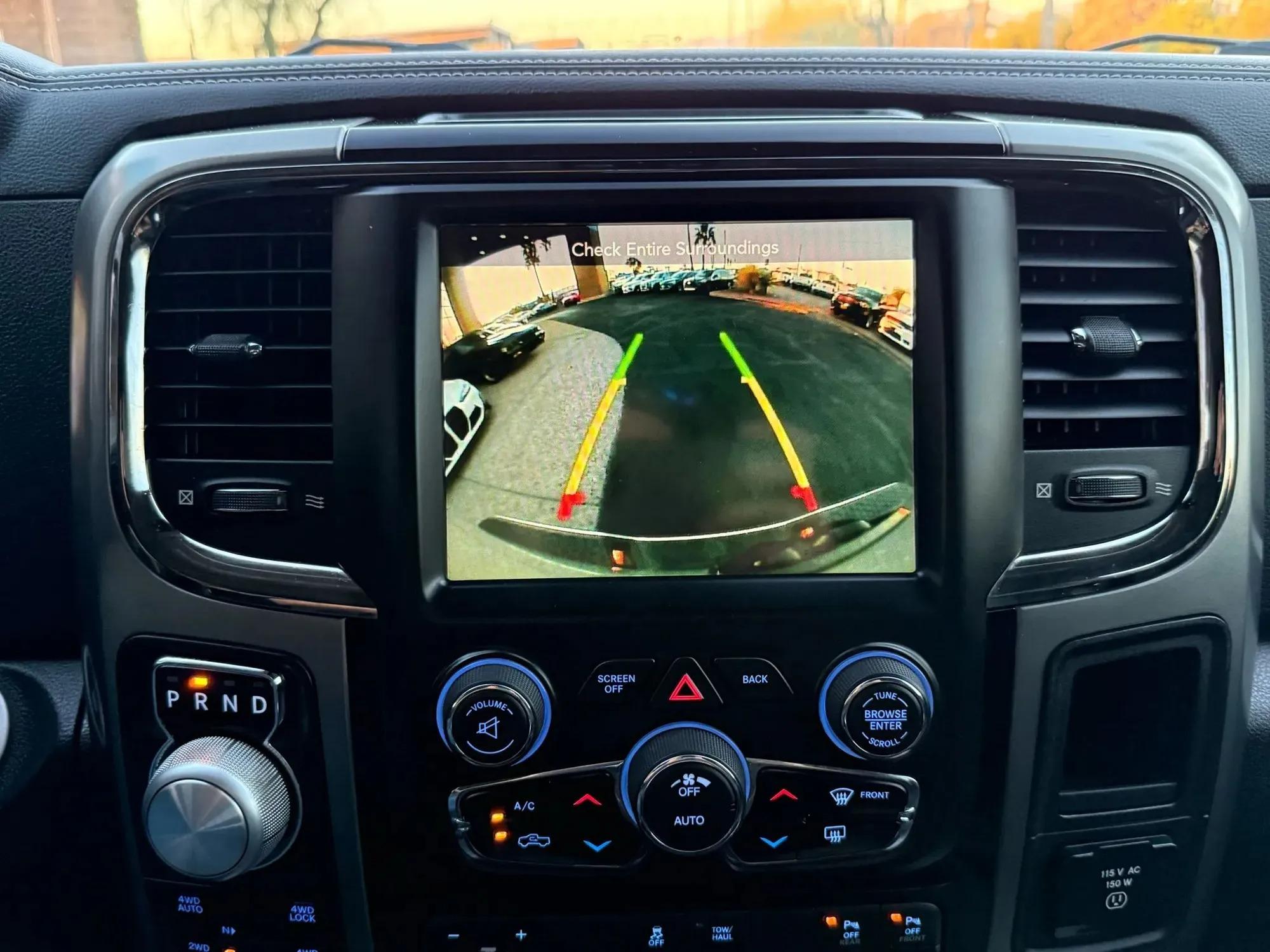 2017 RAM 1500 Crew Cab