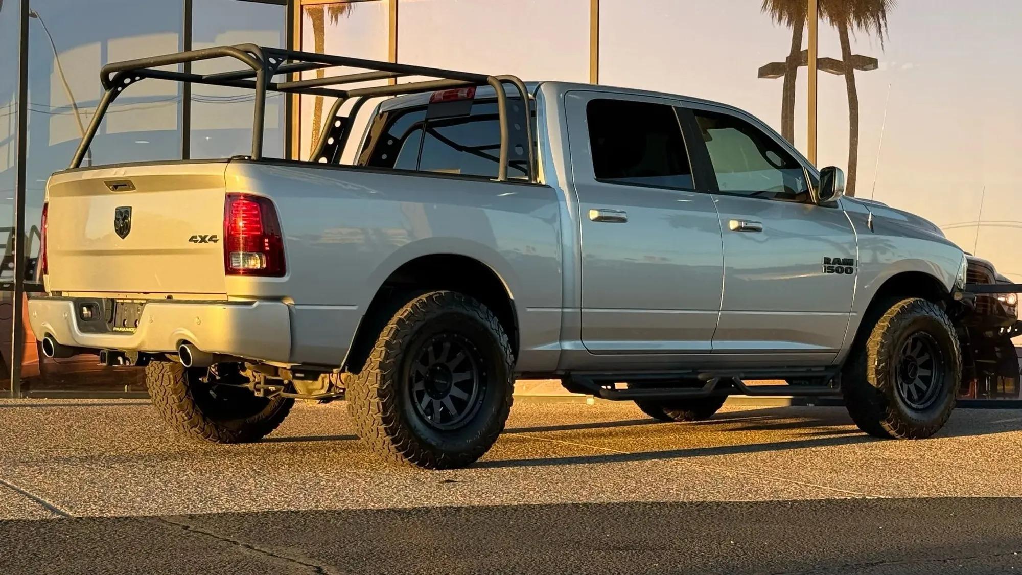 2017 RAM 1500 Crew Cab