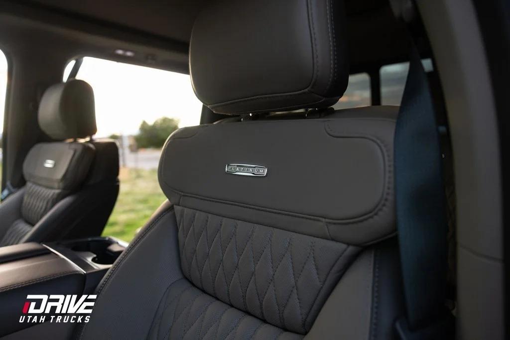 2025 Ford F-350SD Platinum