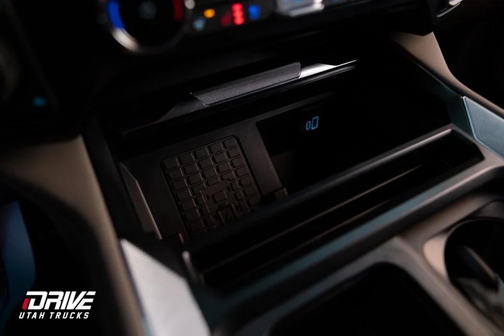 2025 Ford F-350SD Platinum