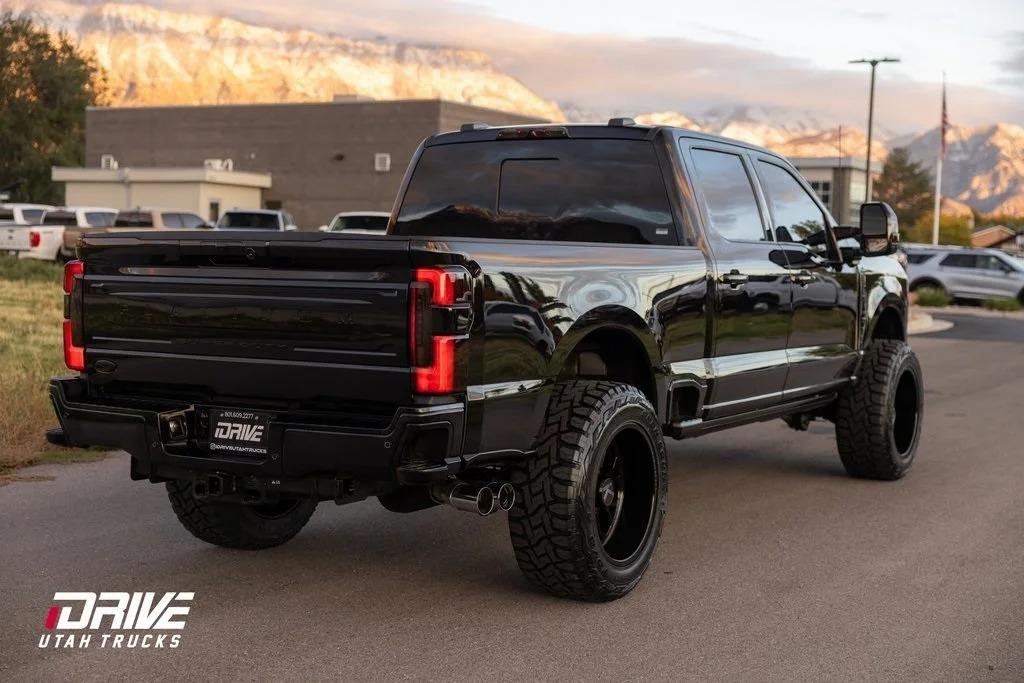 2025 Ford F-350SD Platinum