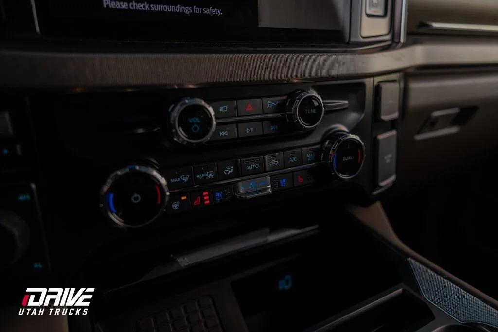 2025 Ford F-350SD Platinum