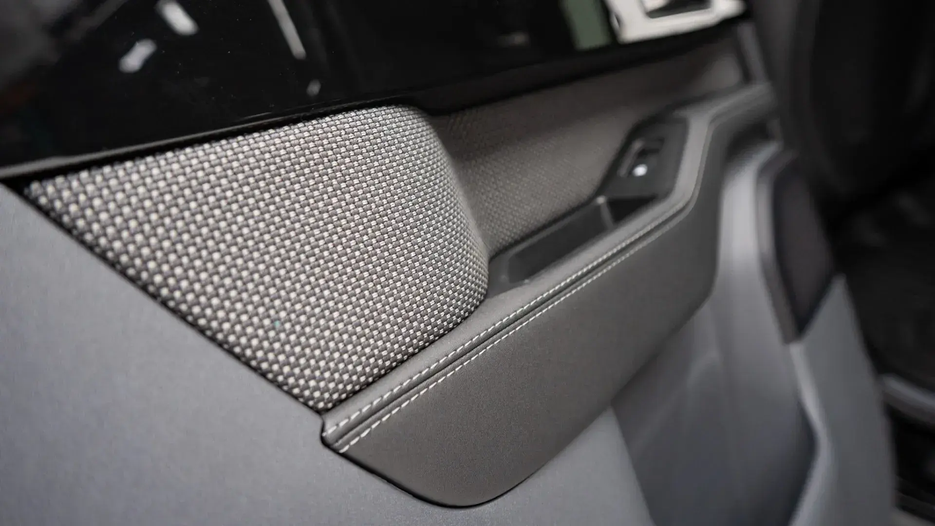 2024 INEOS Grenadier Trailmaster