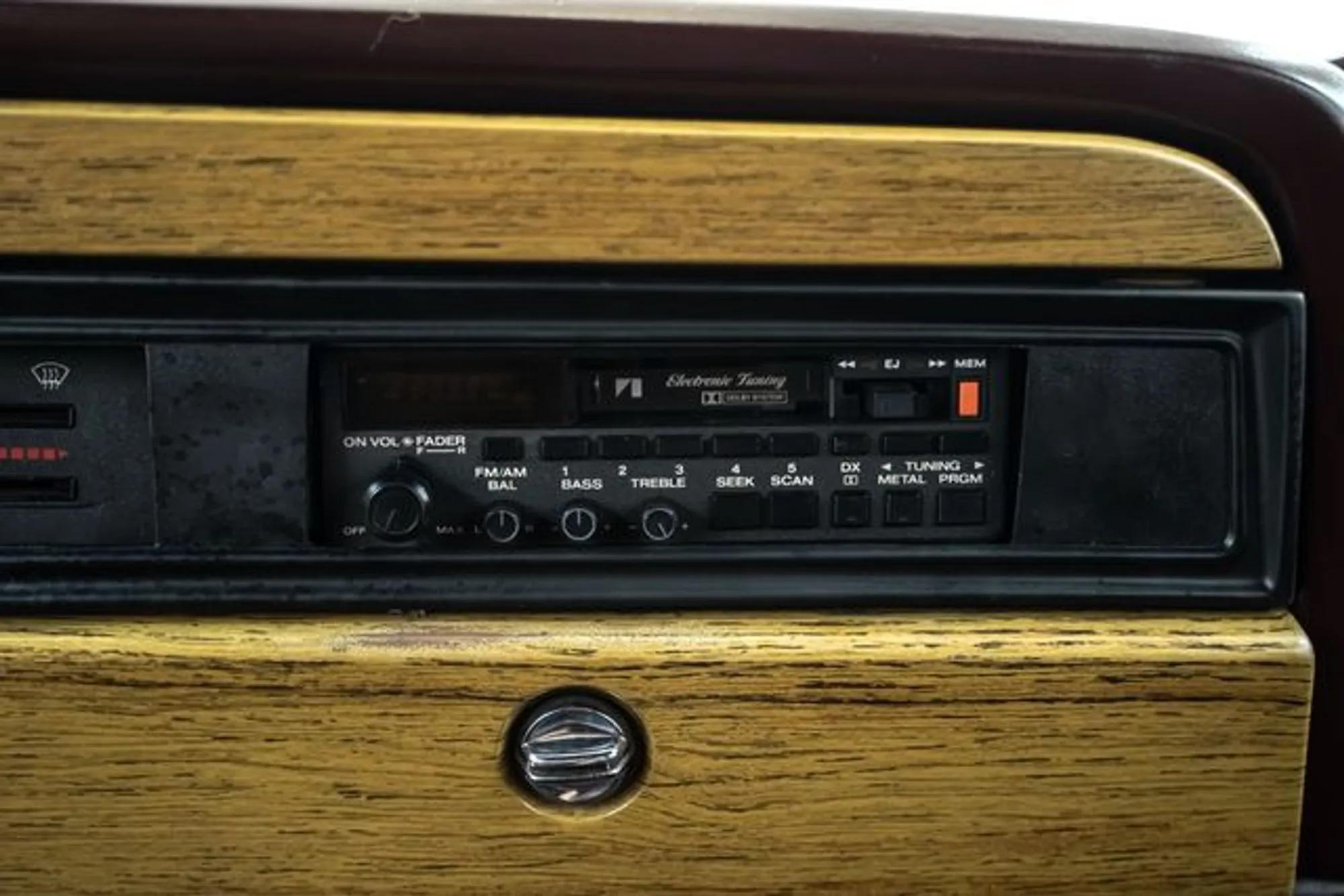 1987 Jeep Grand Wagoneer Ambassador Edition