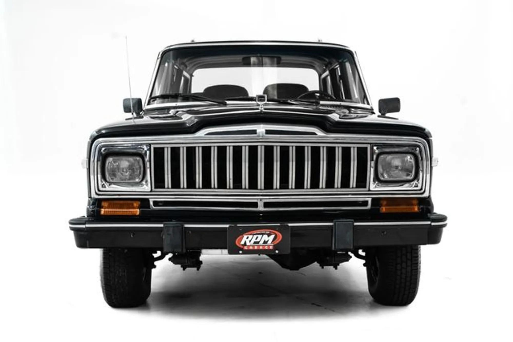 1987 Jeep Grand Wagoneer Ambassador Edition