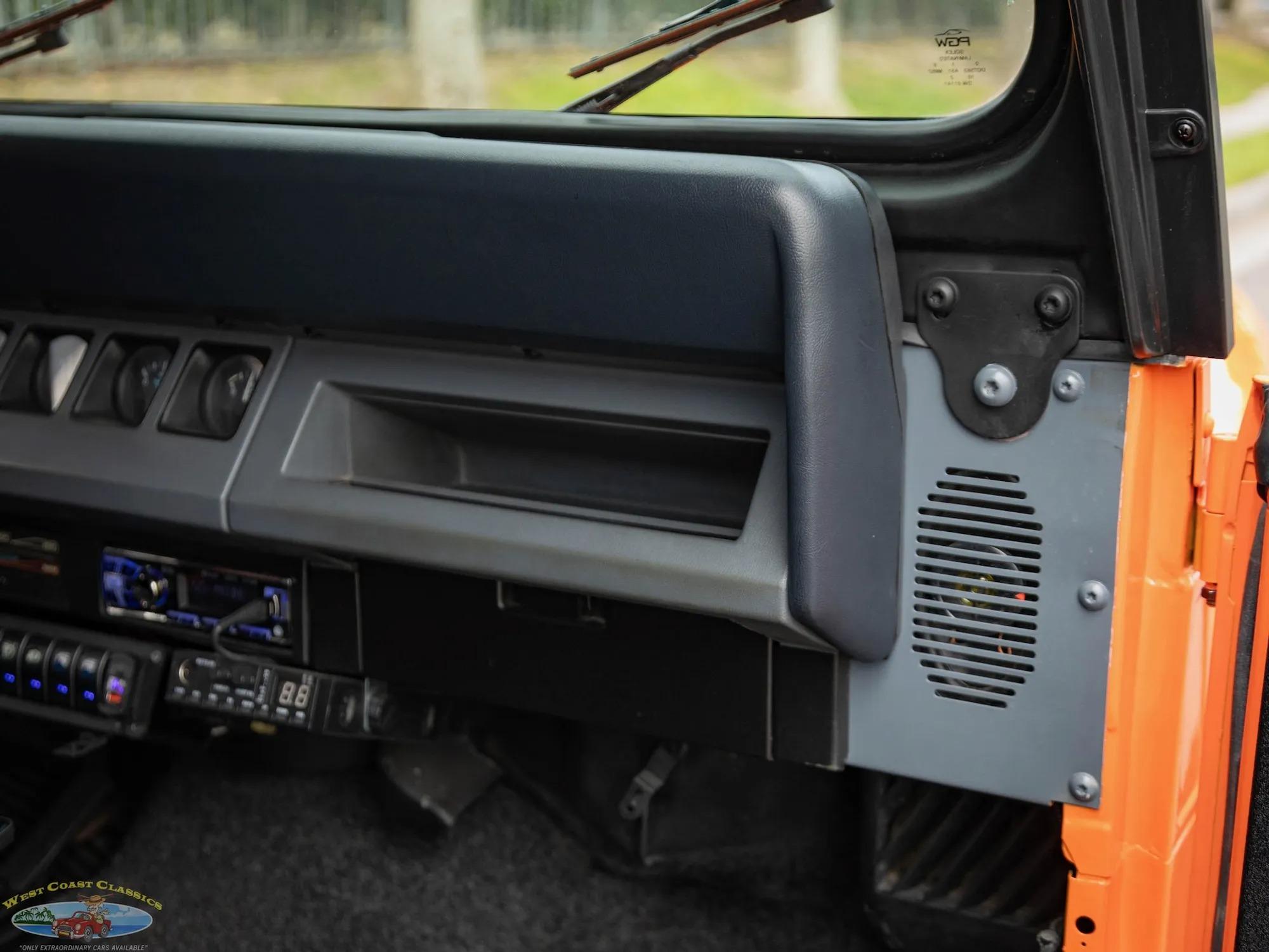 1994 Jeep Wrangler SE