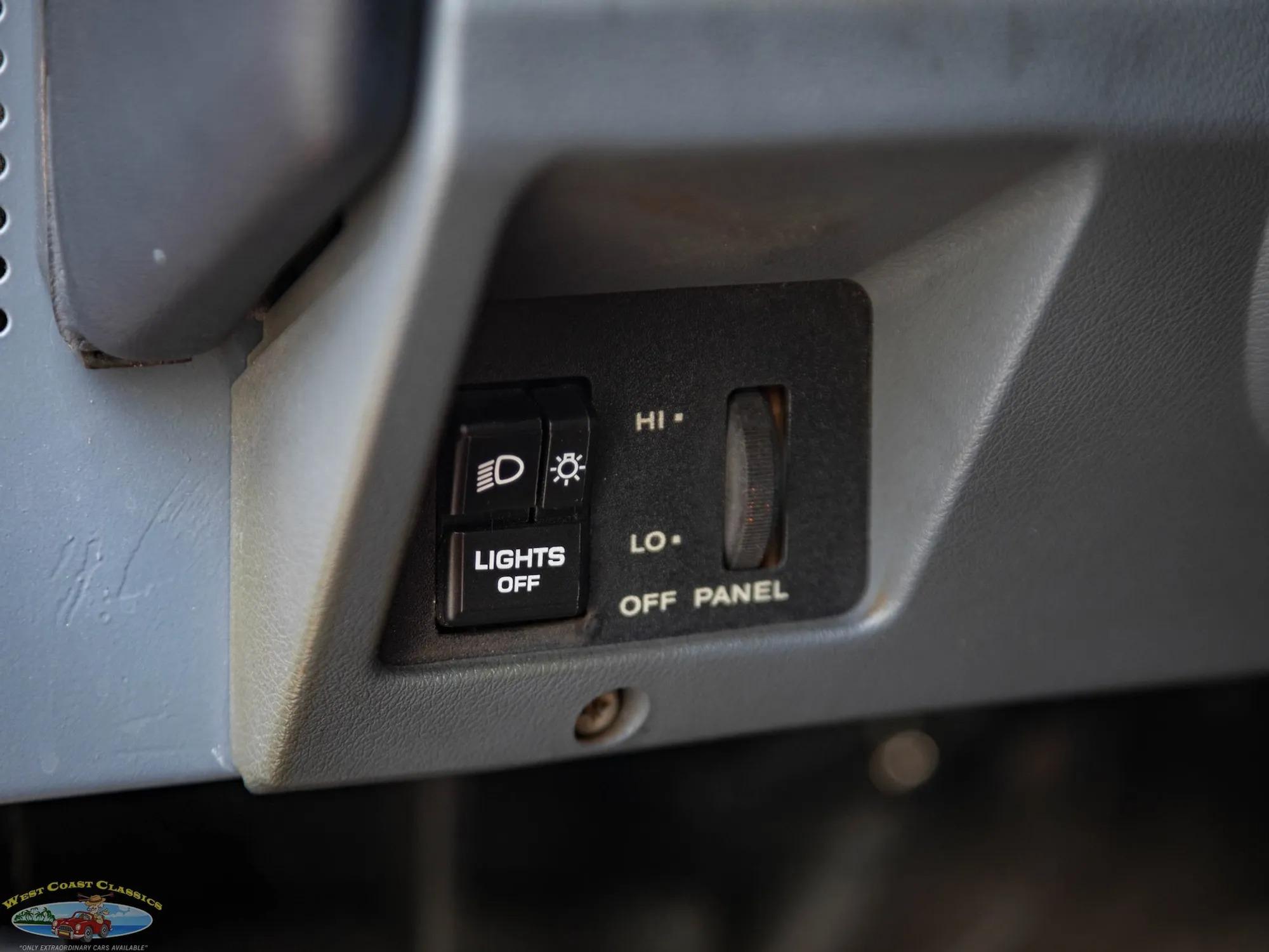 1994 Jeep Wrangler SE