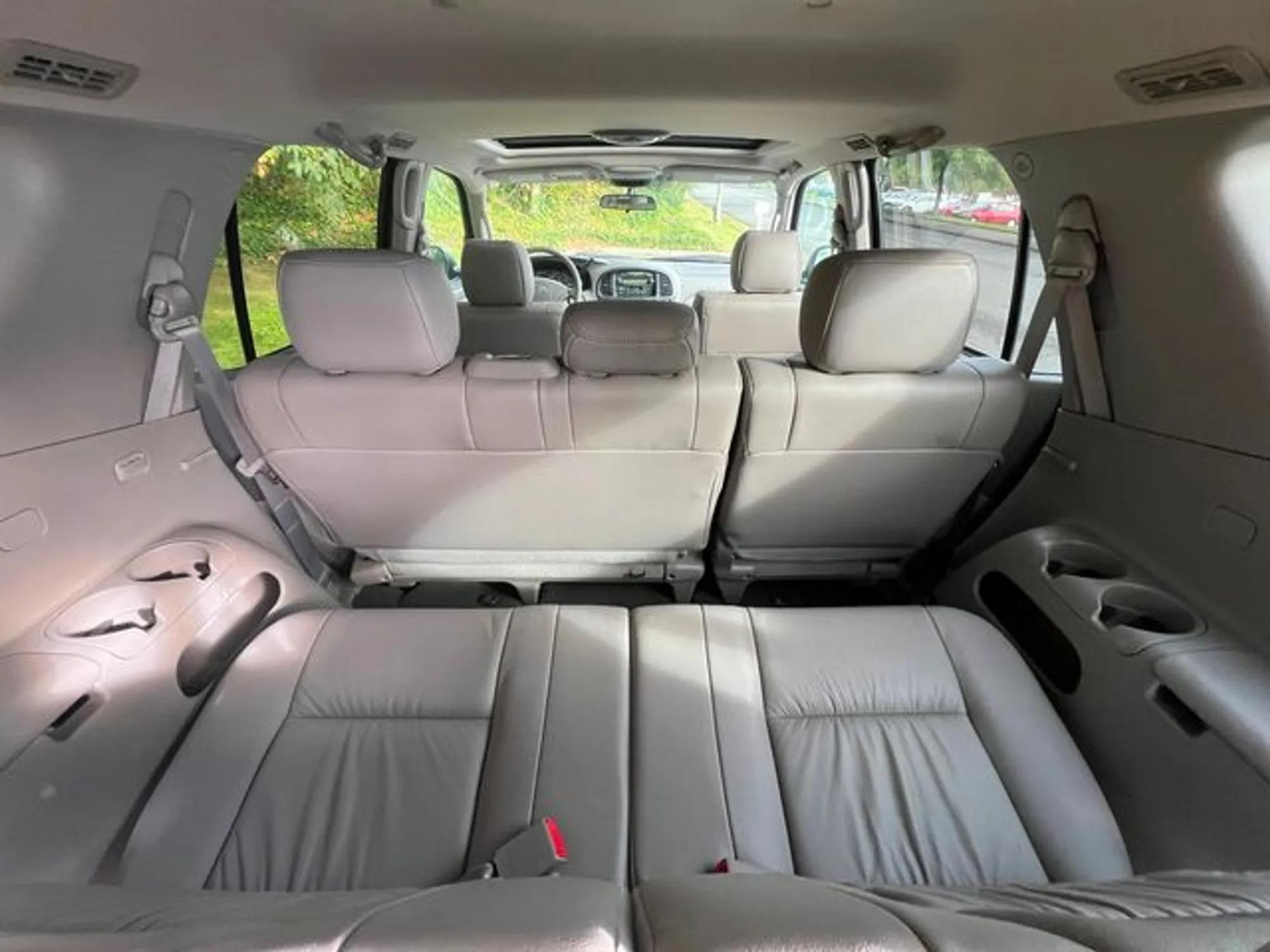2007 Toyota Sequoia SR5