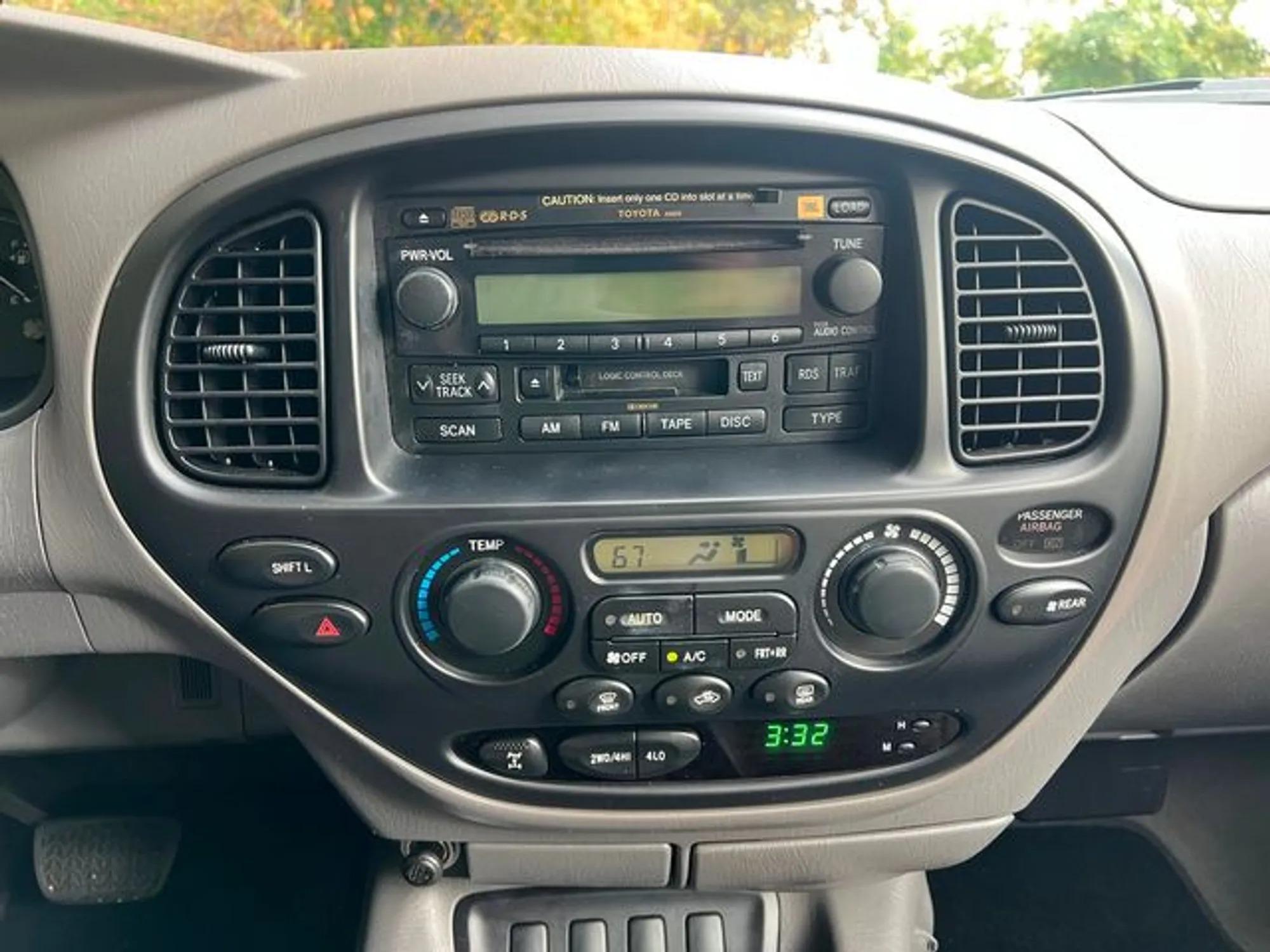 2007 Toyota Sequoia SR5