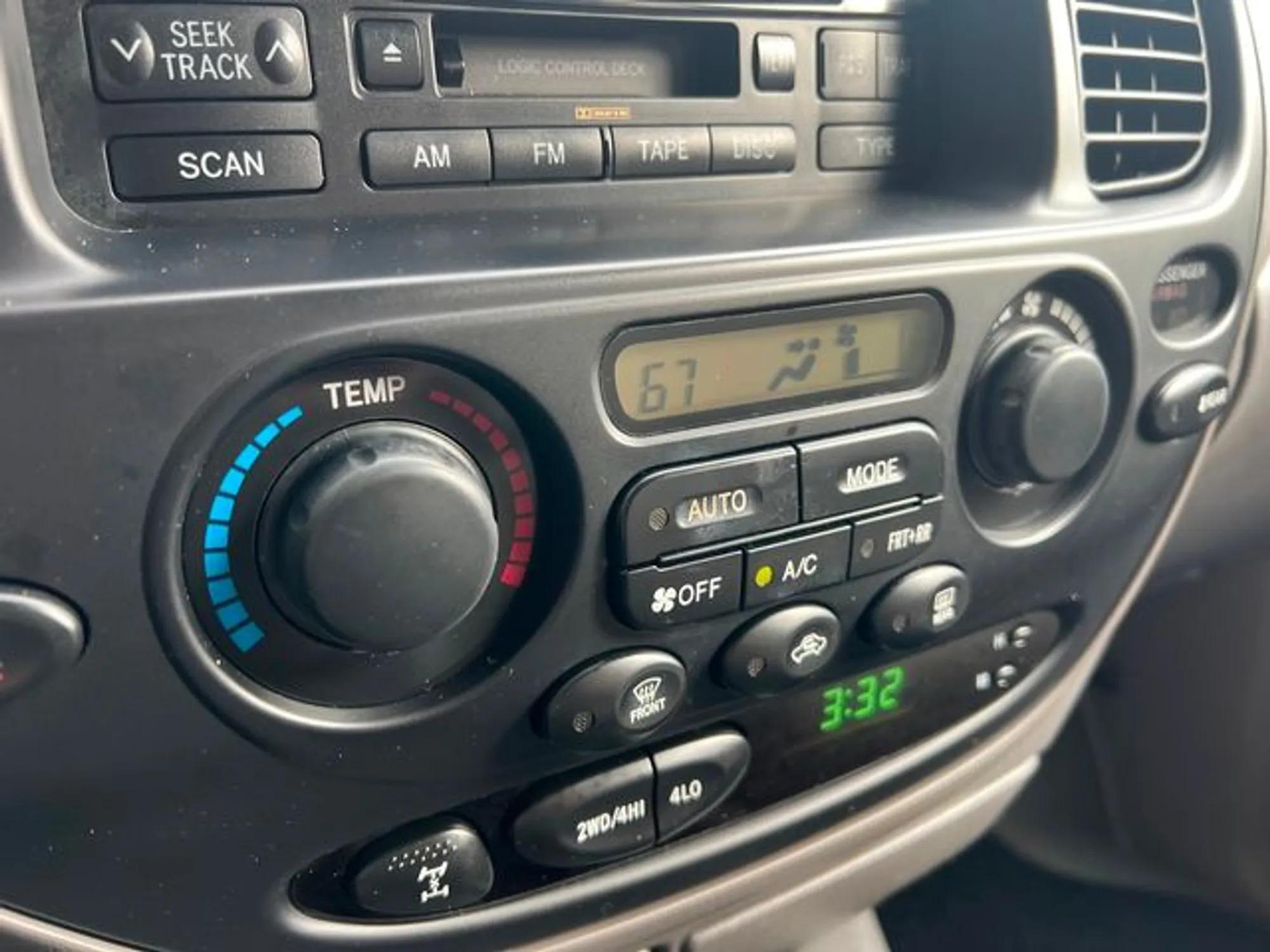 2007 Toyota Sequoia SR5