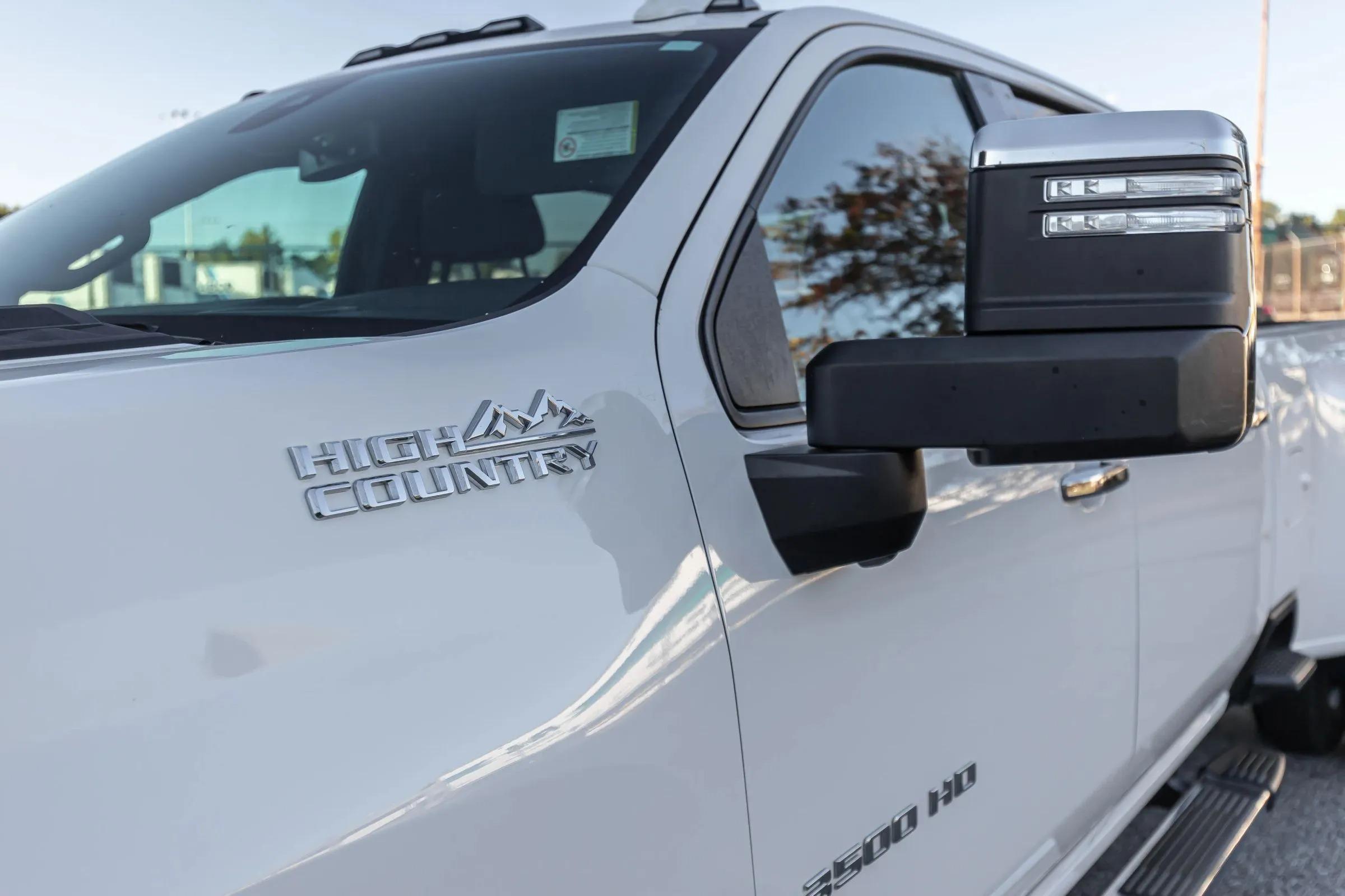 2023 Chevrolet Silverado 3500 High Country