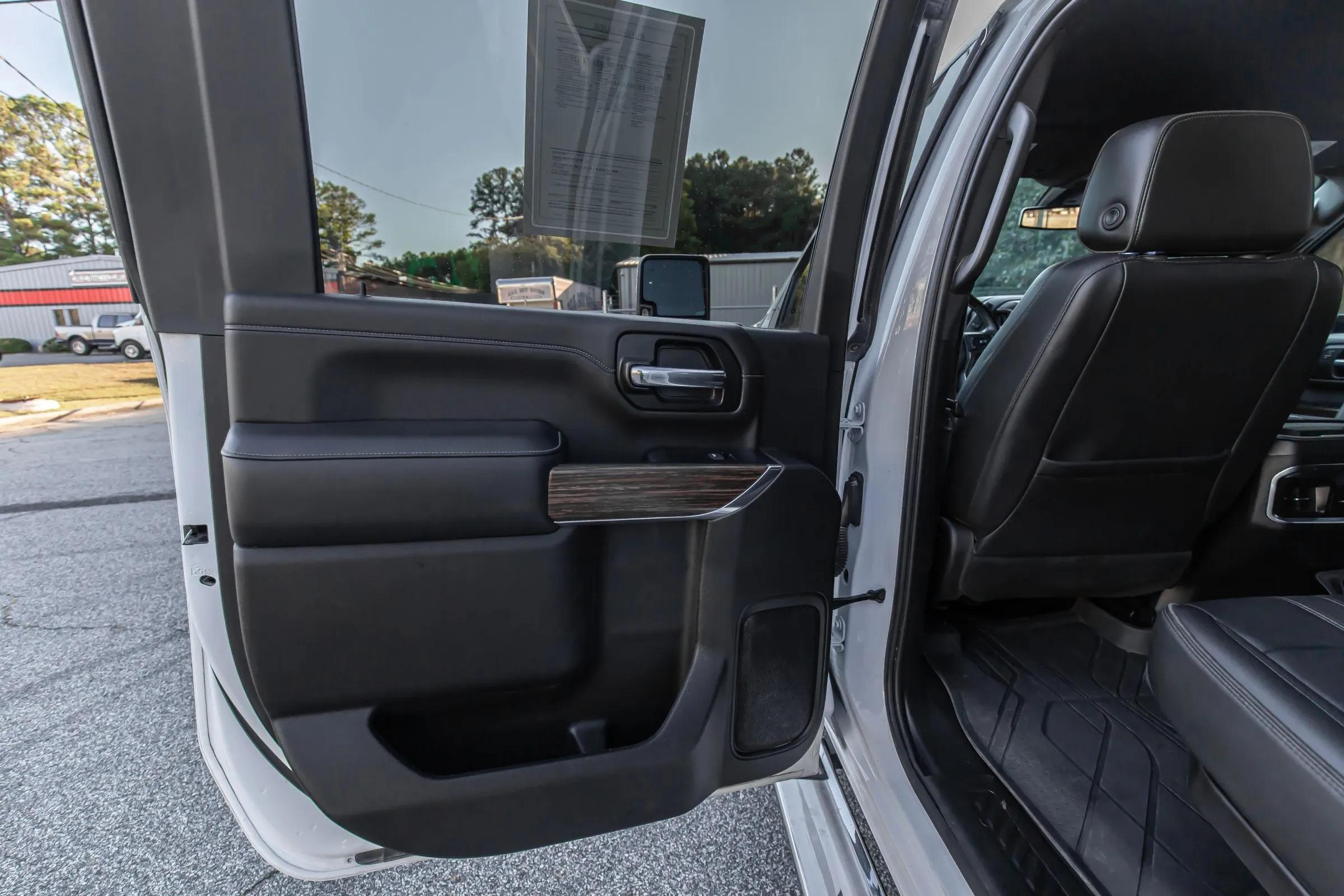 2023 Chevrolet Silverado 3500 High Country