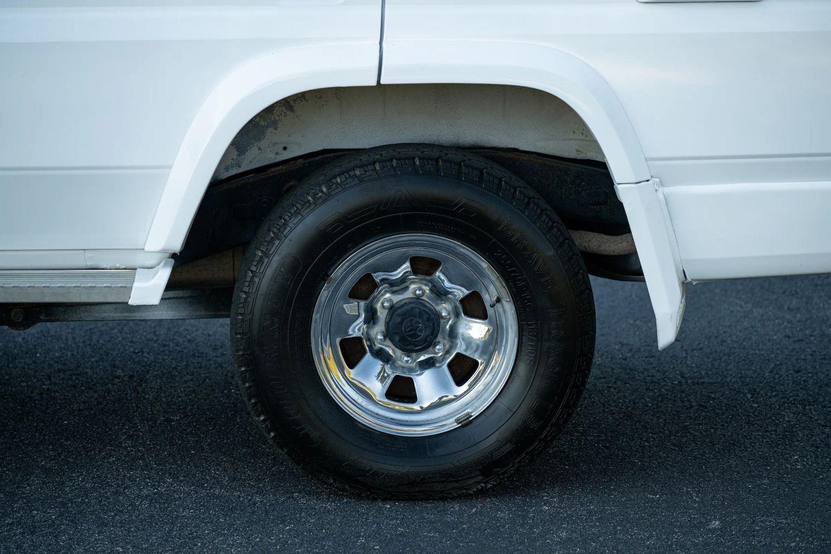 1995 Toyota Land Cruiser RJ77