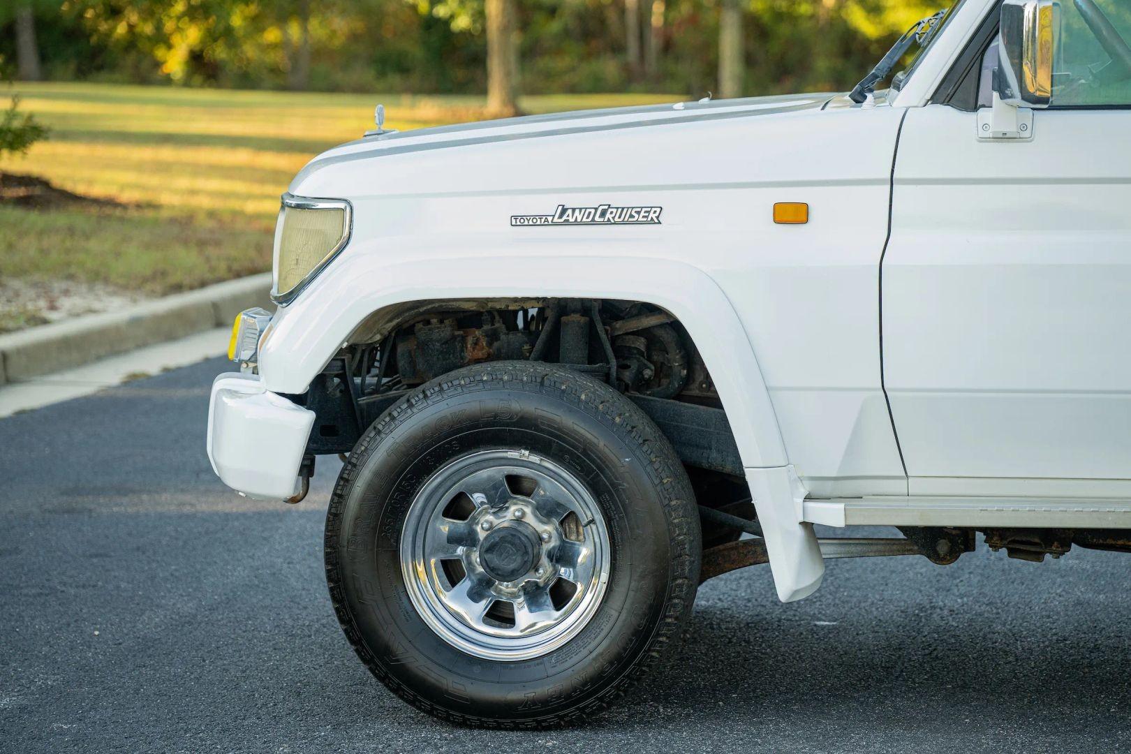 1995 Toyota Land Cruiser RJ77