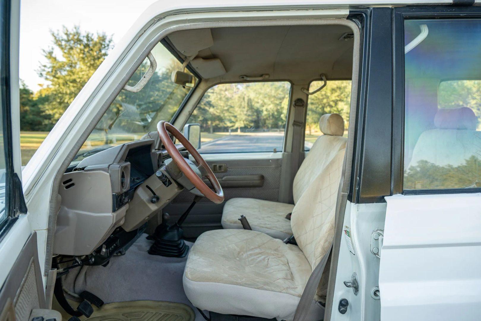 1995 Toyota Land Cruiser RJ77