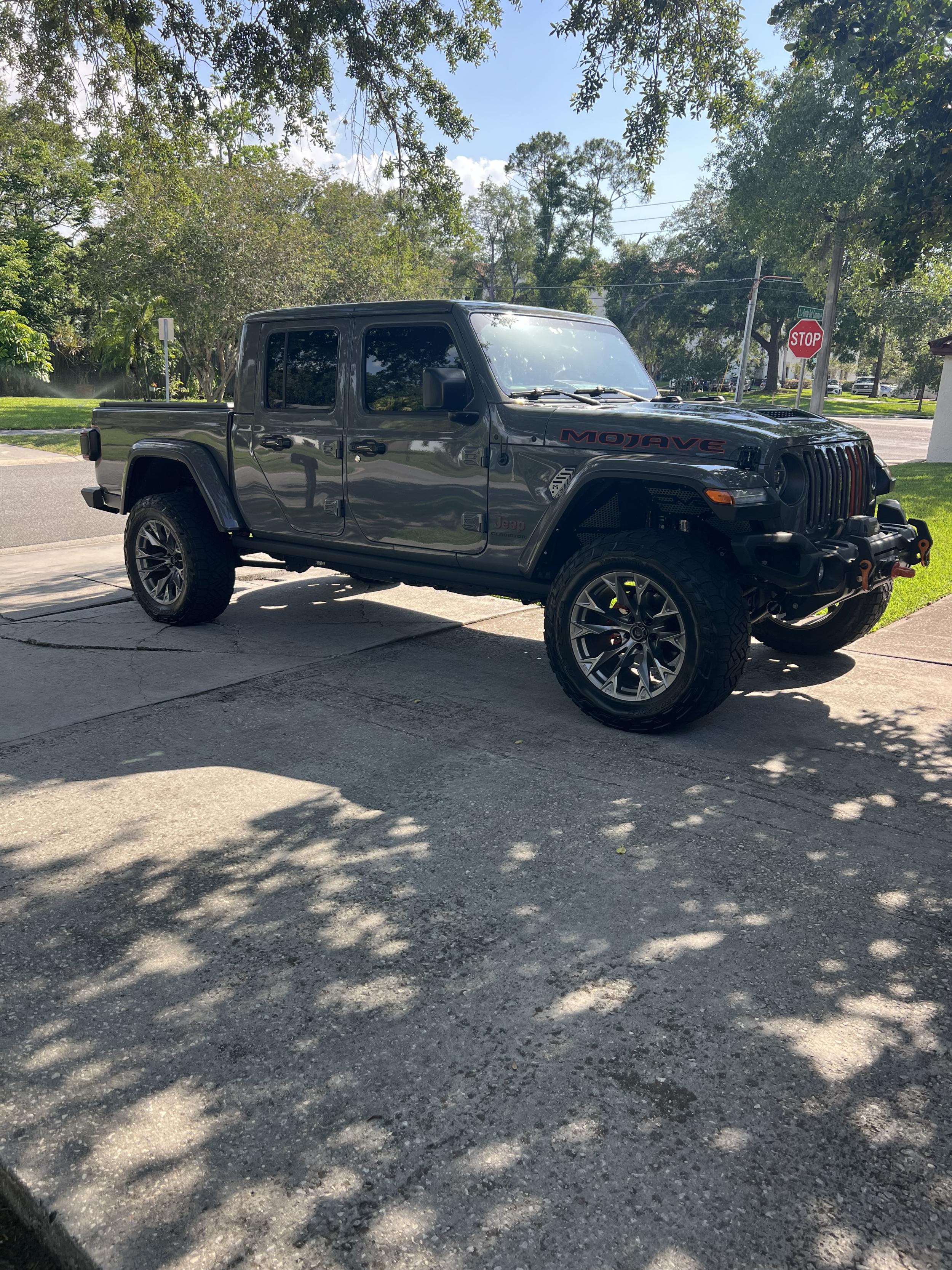 2022 Jeep Gladiator Mojave 4×4 - 3