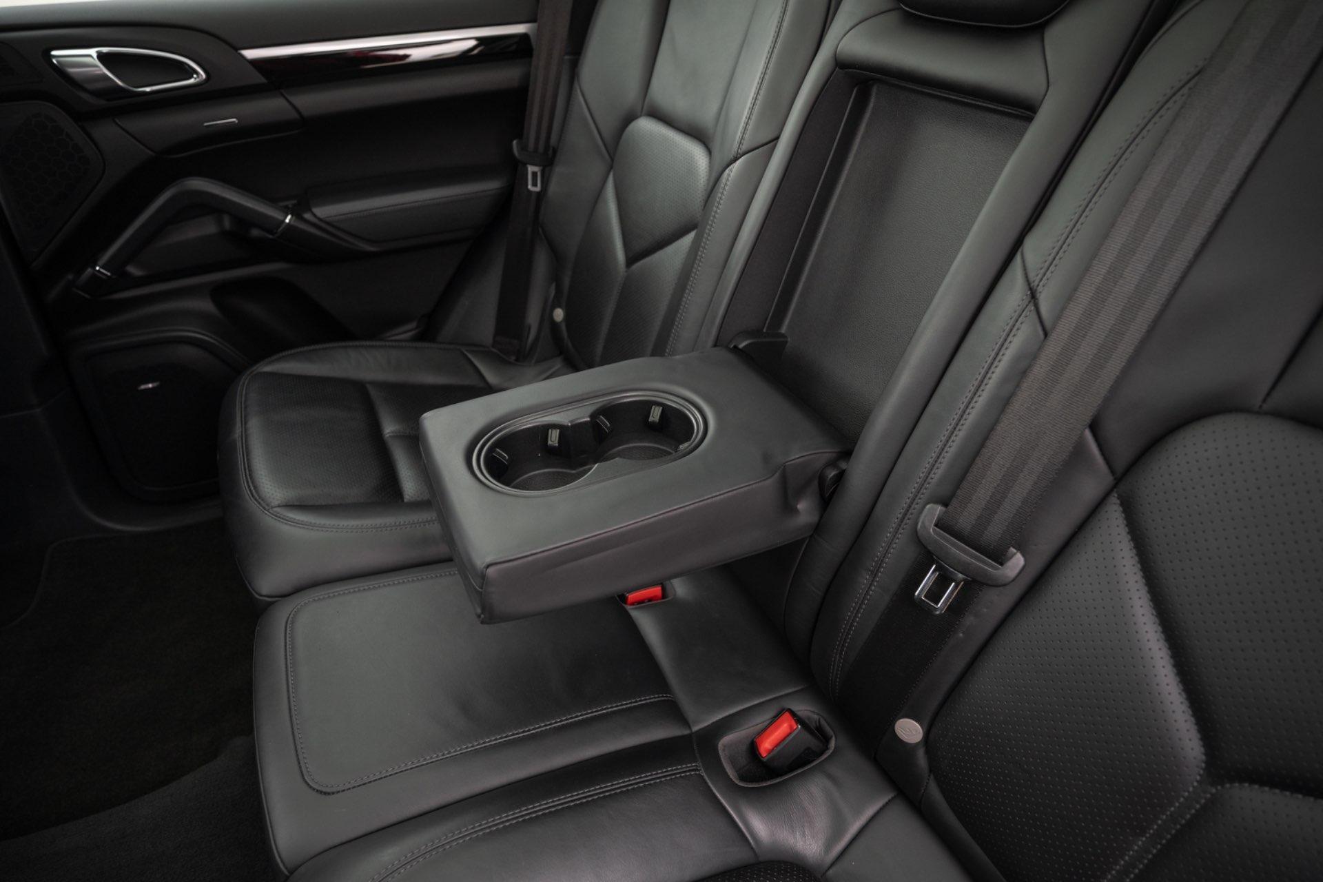 Modified 2013 Porsche Cayenne