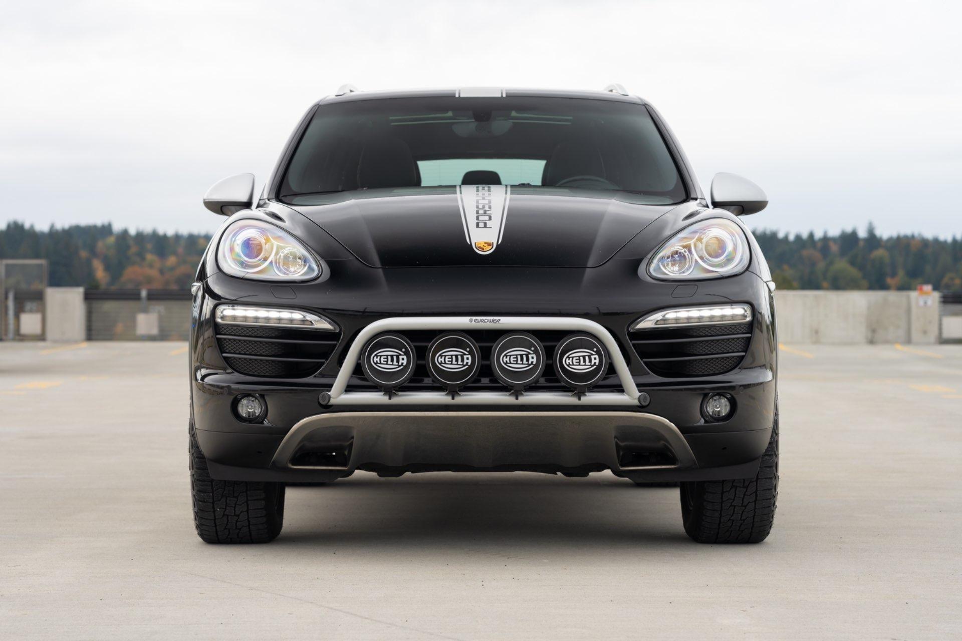 Modified 2013 Porsche Cayenne