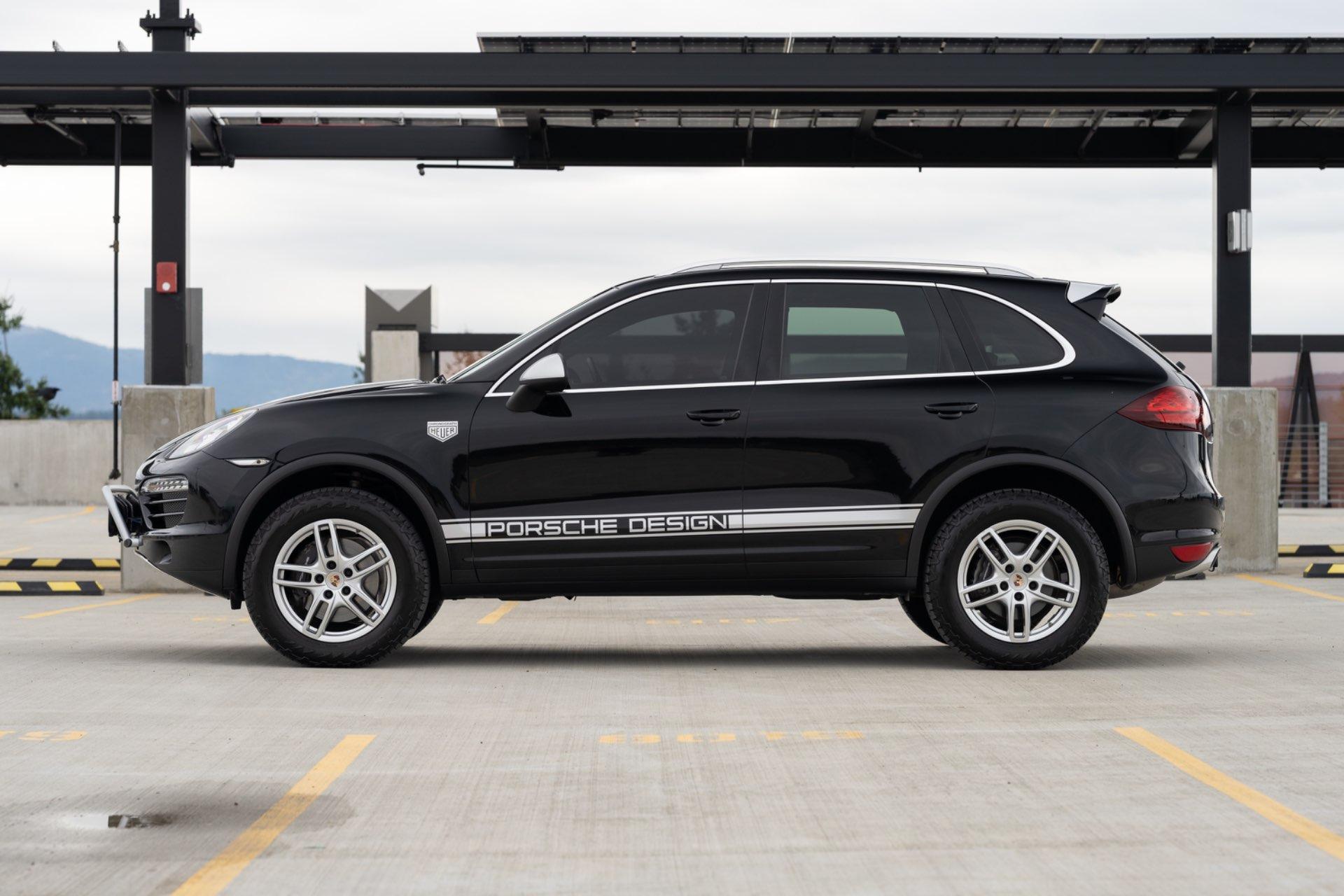 Modified 2013 Porsche Cayenne