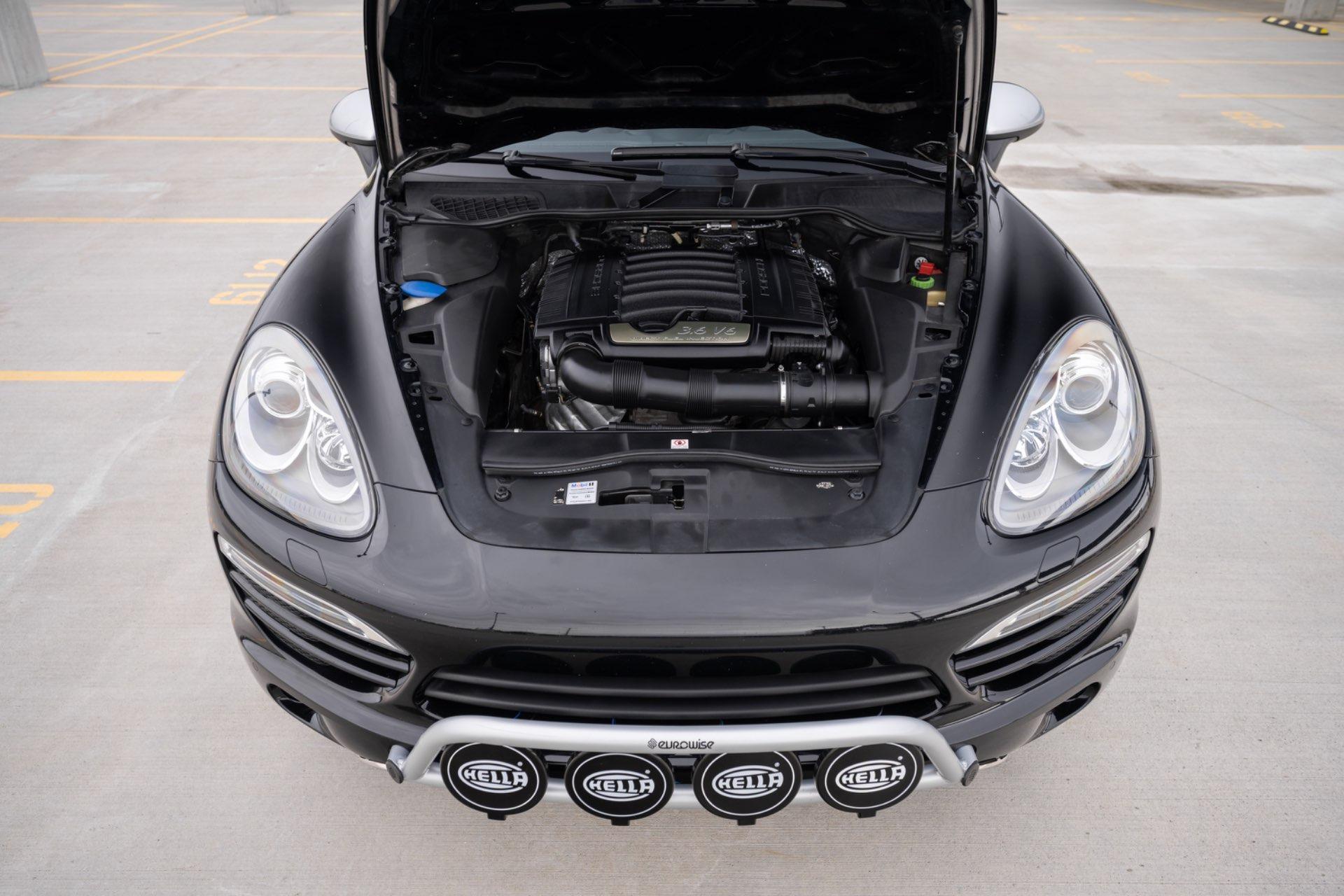 Modified 2013 Porsche Cayenne